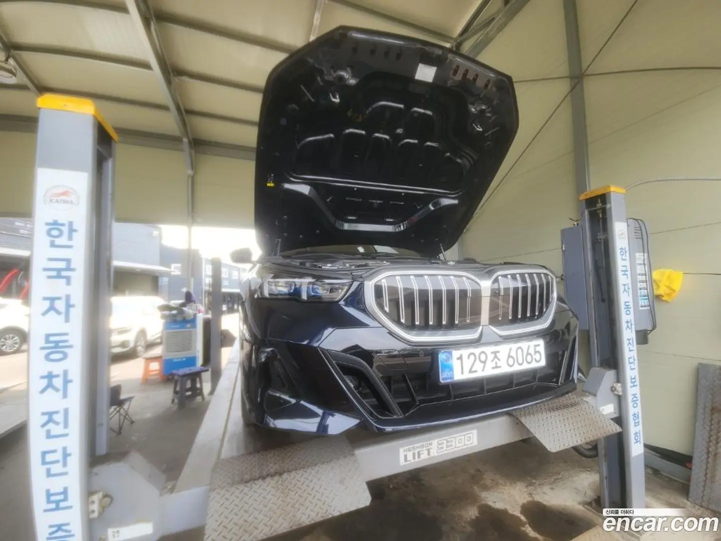 Main__Slider__Photo:5-Series BMW 2025.2-0