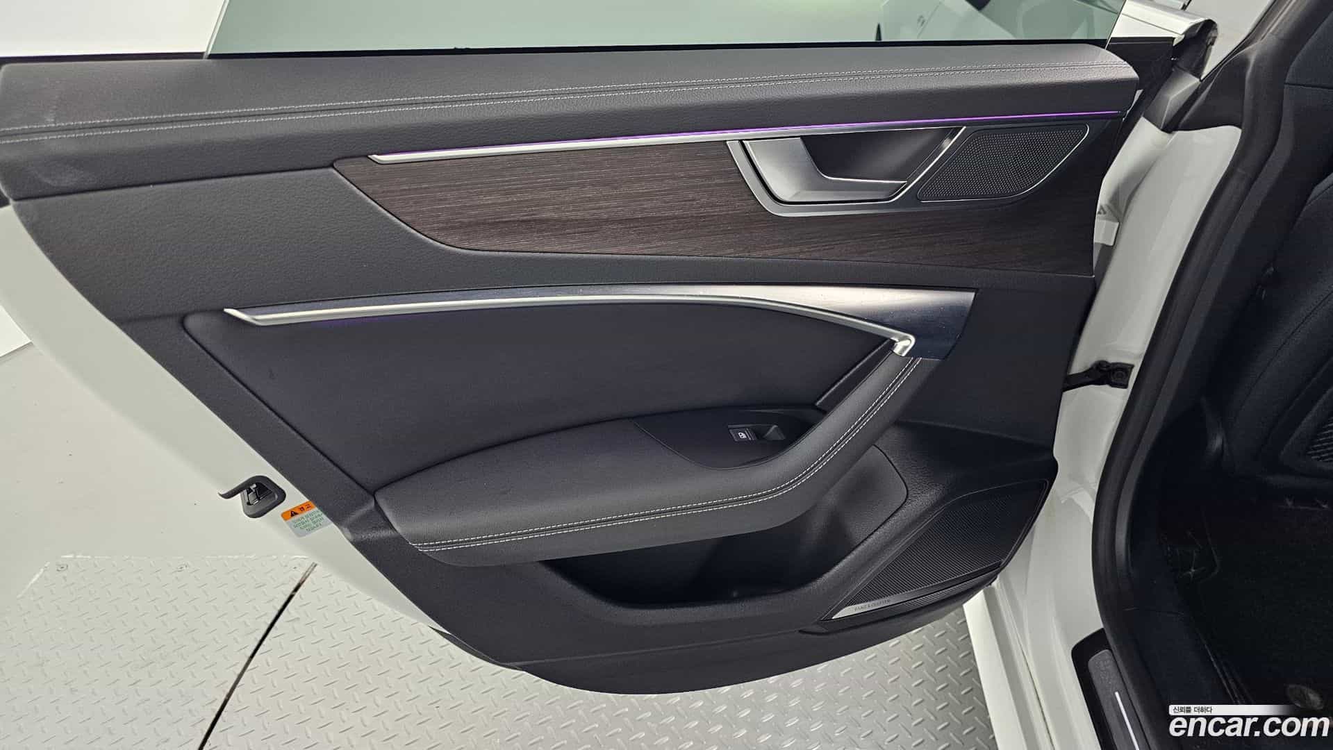 A7 Audi 2022.5-INNER-035