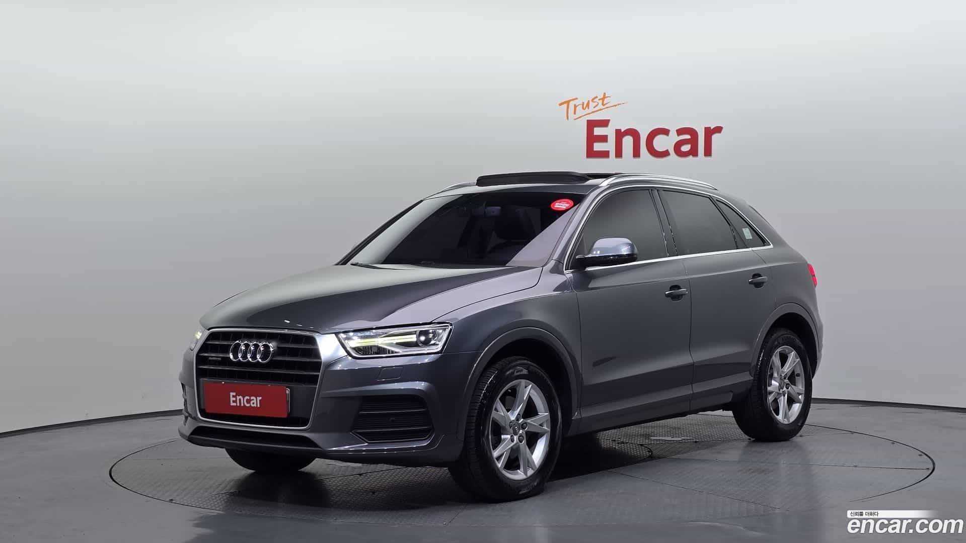 Q3 Audi 2015.10-OUTER-001