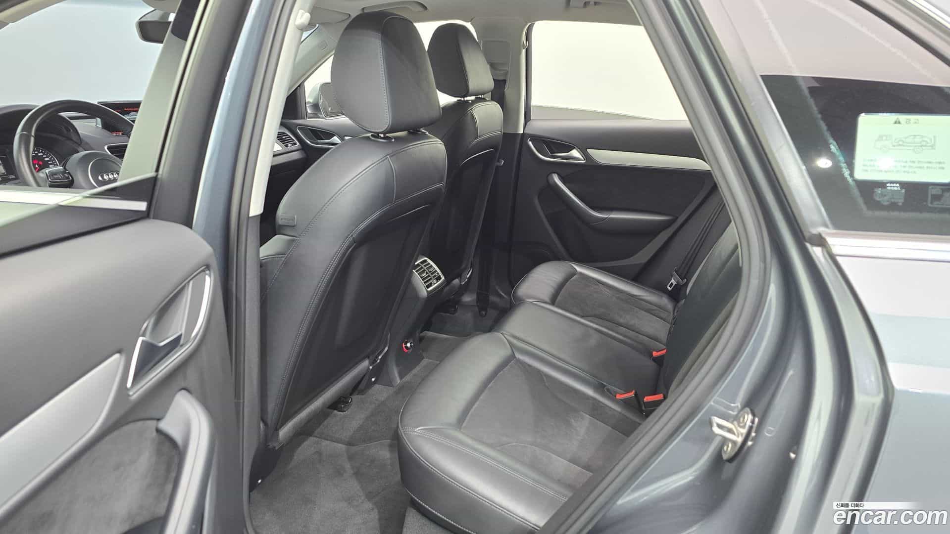 Q3 Audi 2015.10-OPTION-015