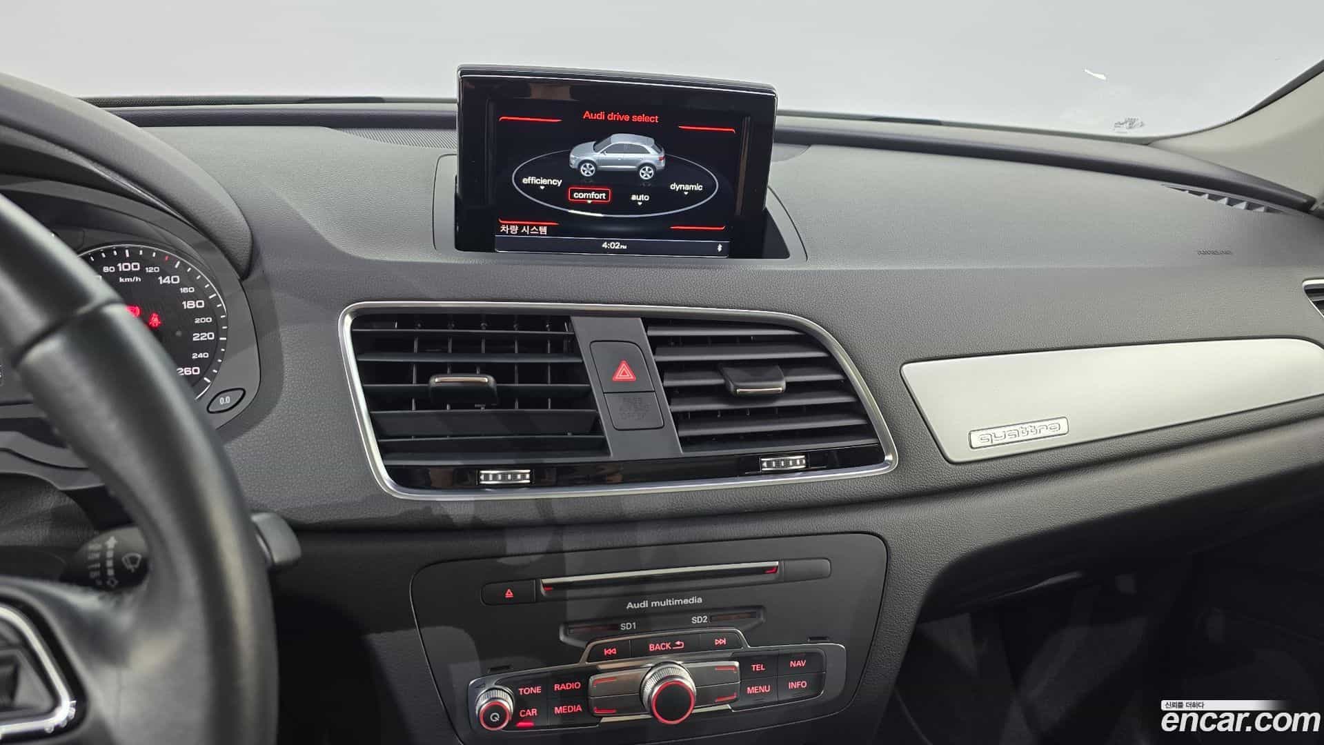 Q3 Audi 2015.10-OPTION-016