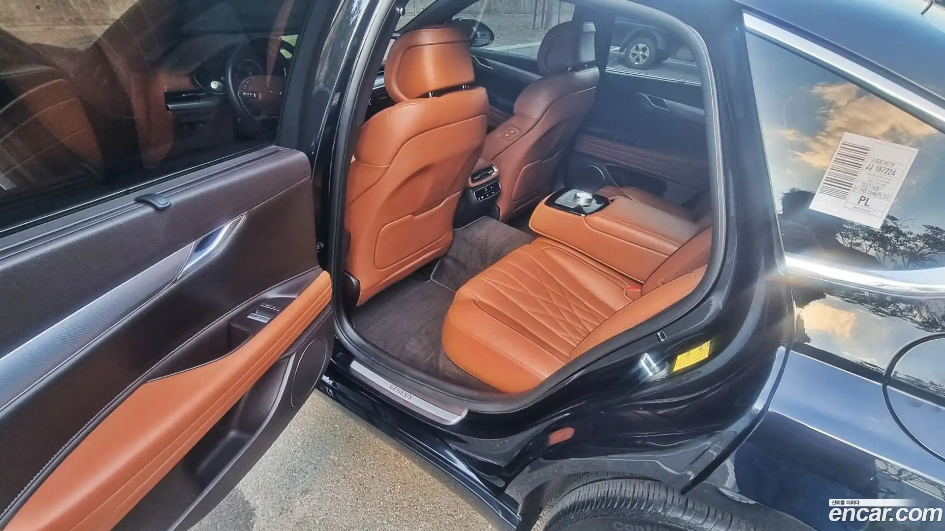 G80 Genesis 2023.2-INNER-010