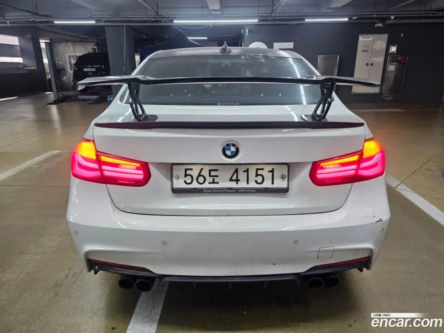 3-Series BMW 2018.0-OUTER-006