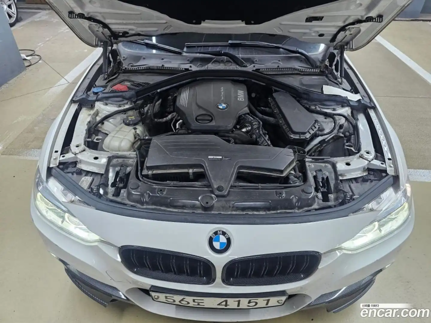 3-Series BMW 2018.0-INNER-007