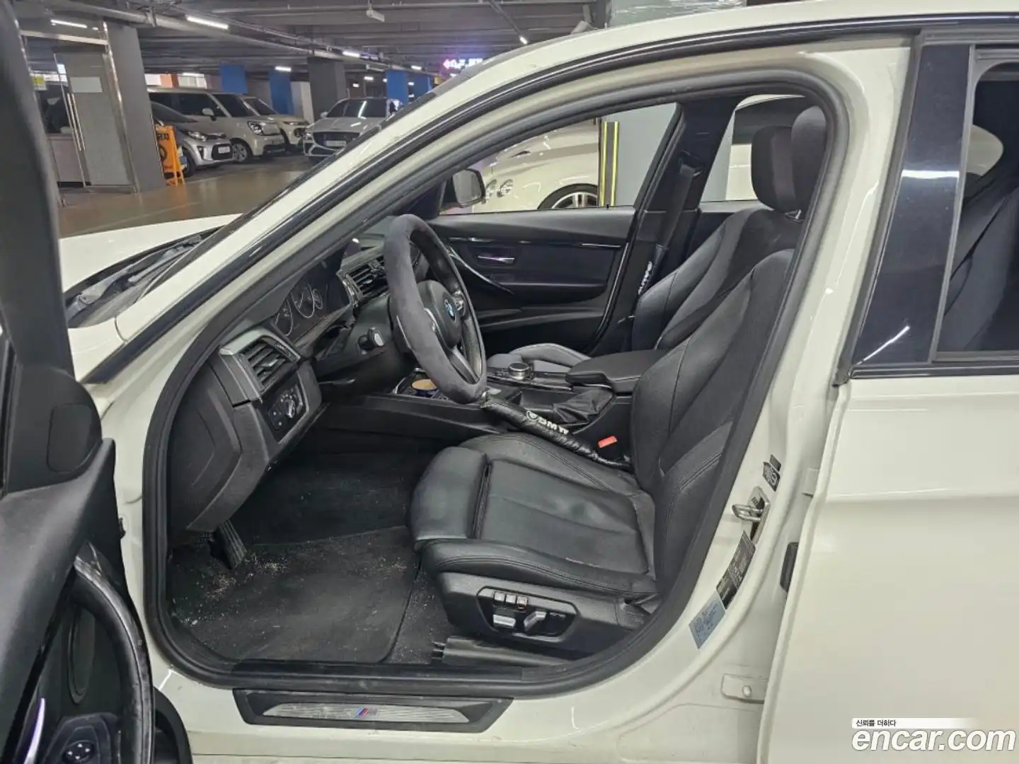 3-Series BMW 2018.0-INNER-009