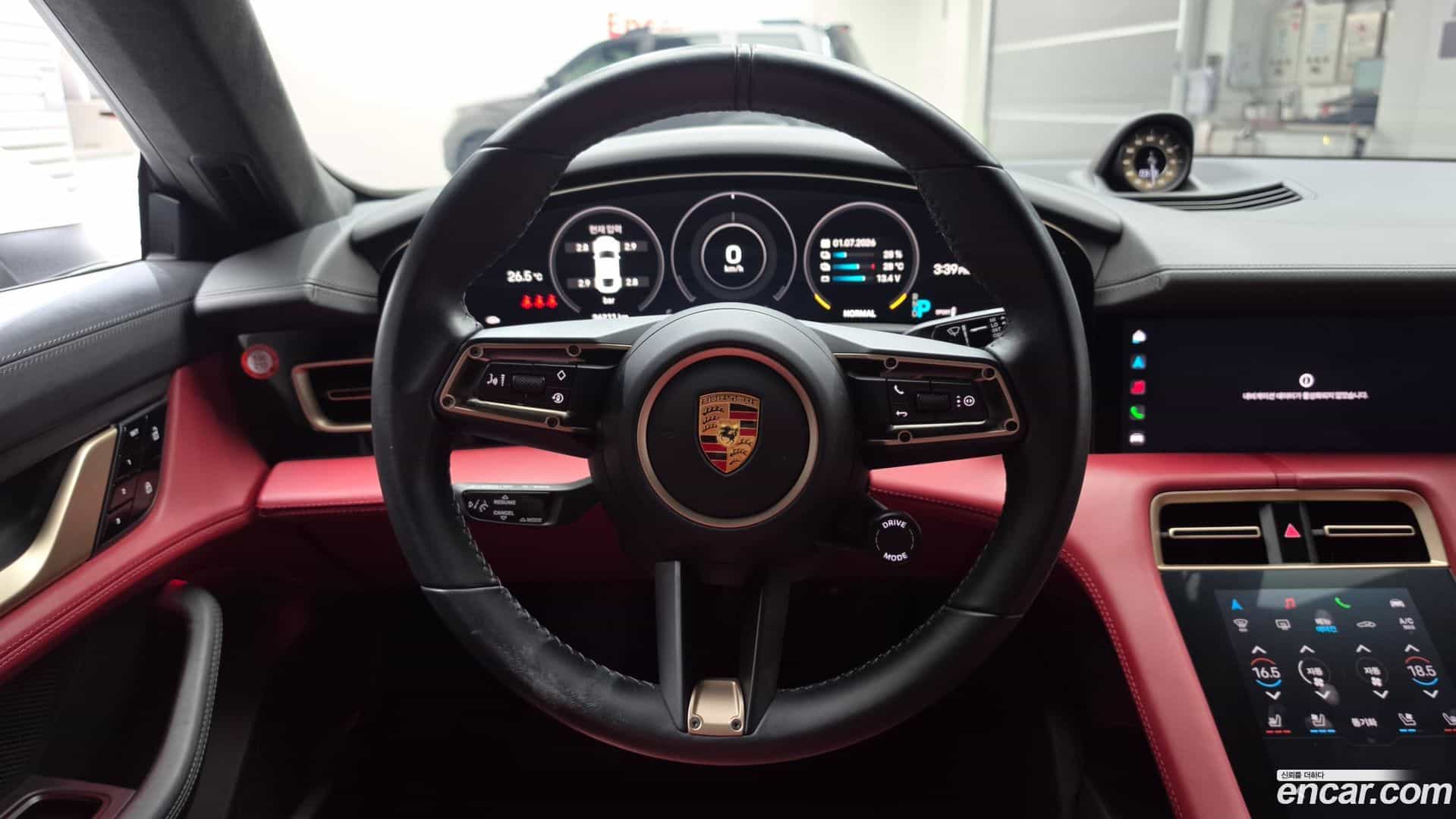 Taycan Porsche 2021.7-OPTION-017