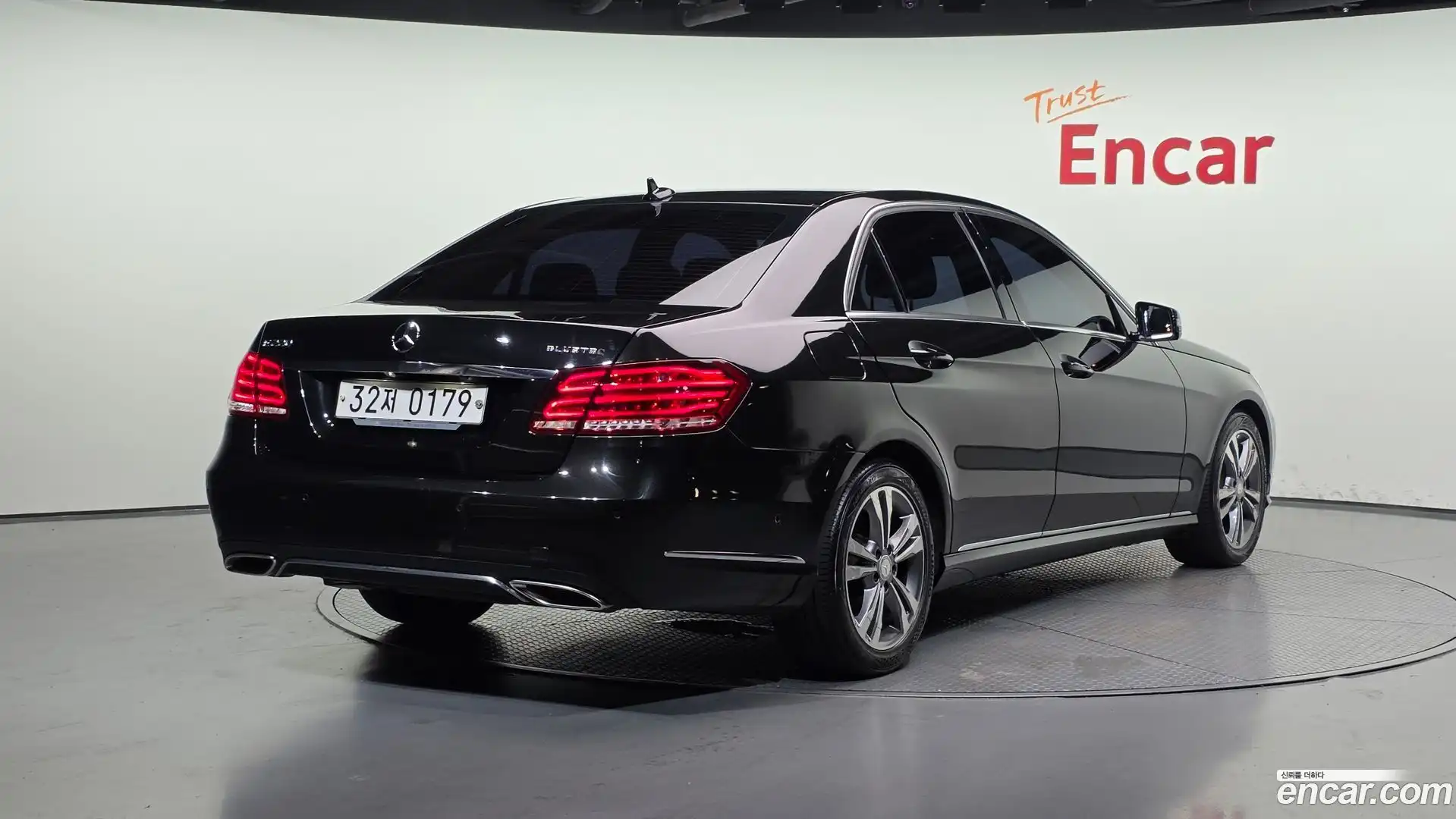 E-Class Mercedes-Benz 2016.2-OUTER-002