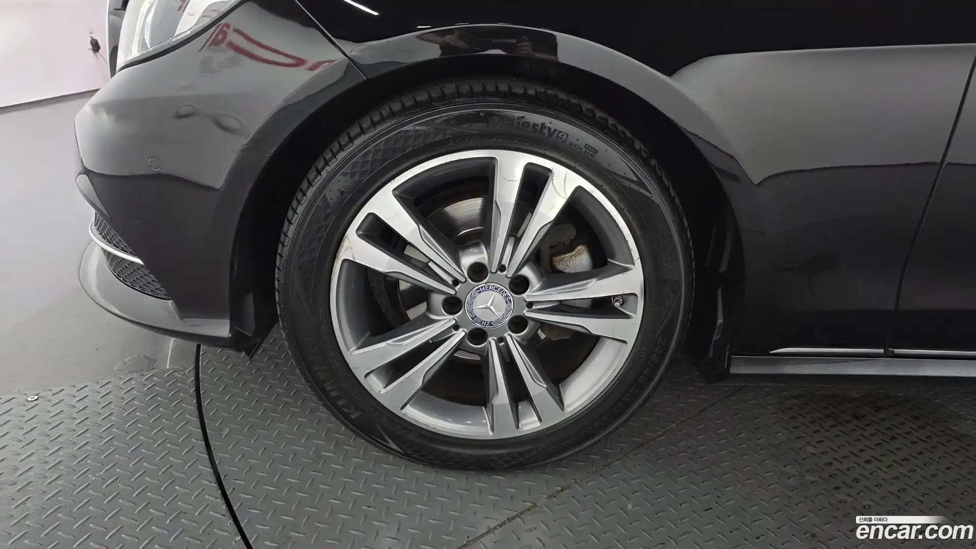 E-Class Mercedes-Benz 2016.2-OUTER-005