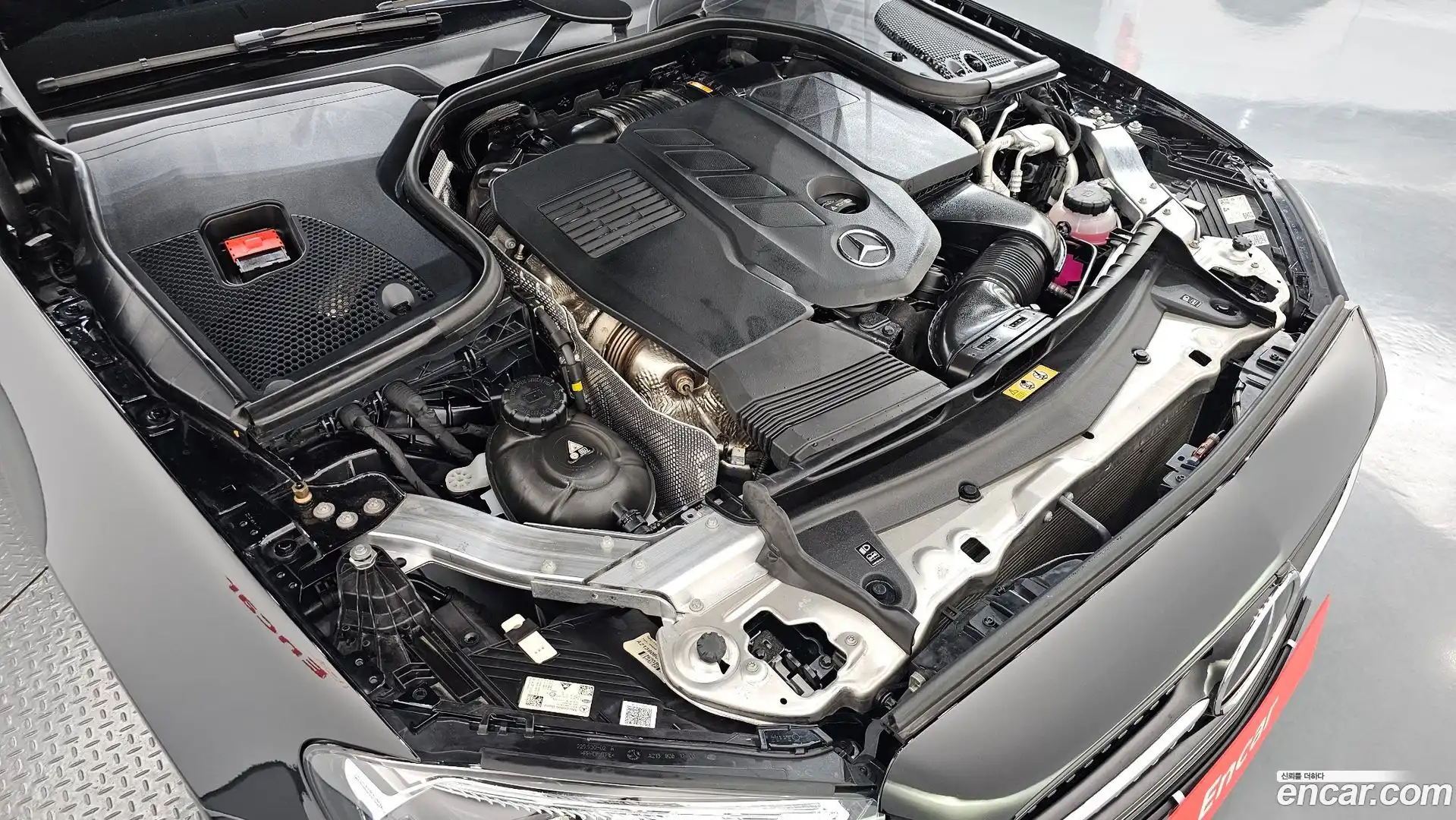 E-Class Mercedes-Benz 2022.11-OUTER-006