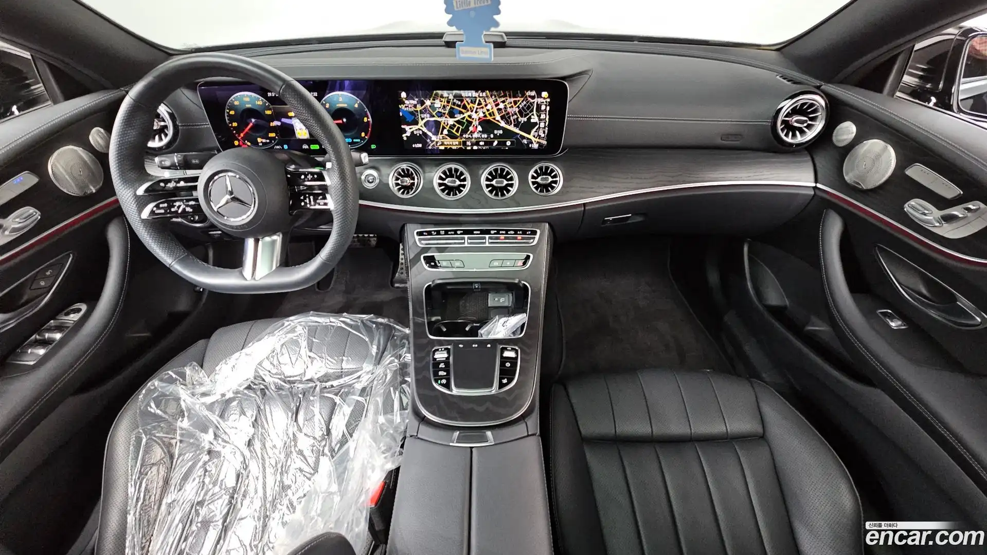 E-Class Mercedes-Benz 2022.11-INNER-007