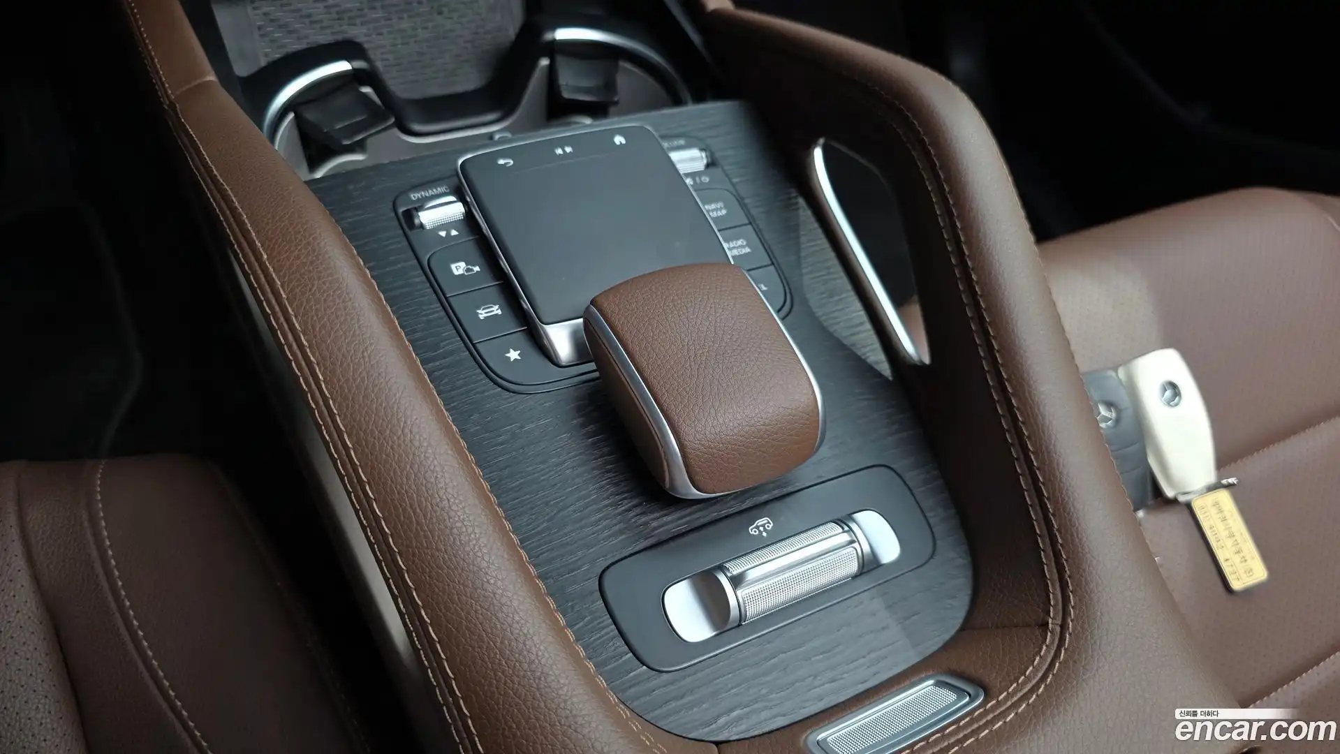 GLE-Class Mercedes-Benz 2023.8-OPTION-040