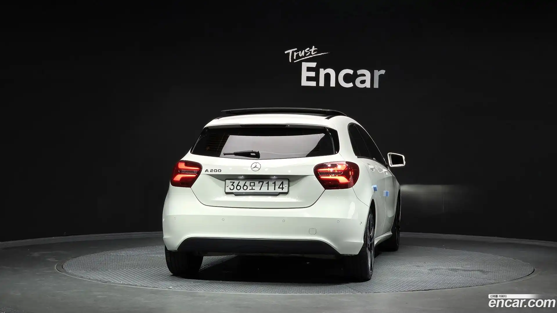 A-Class Mercedes-Benz 2017.11-OUTER-004