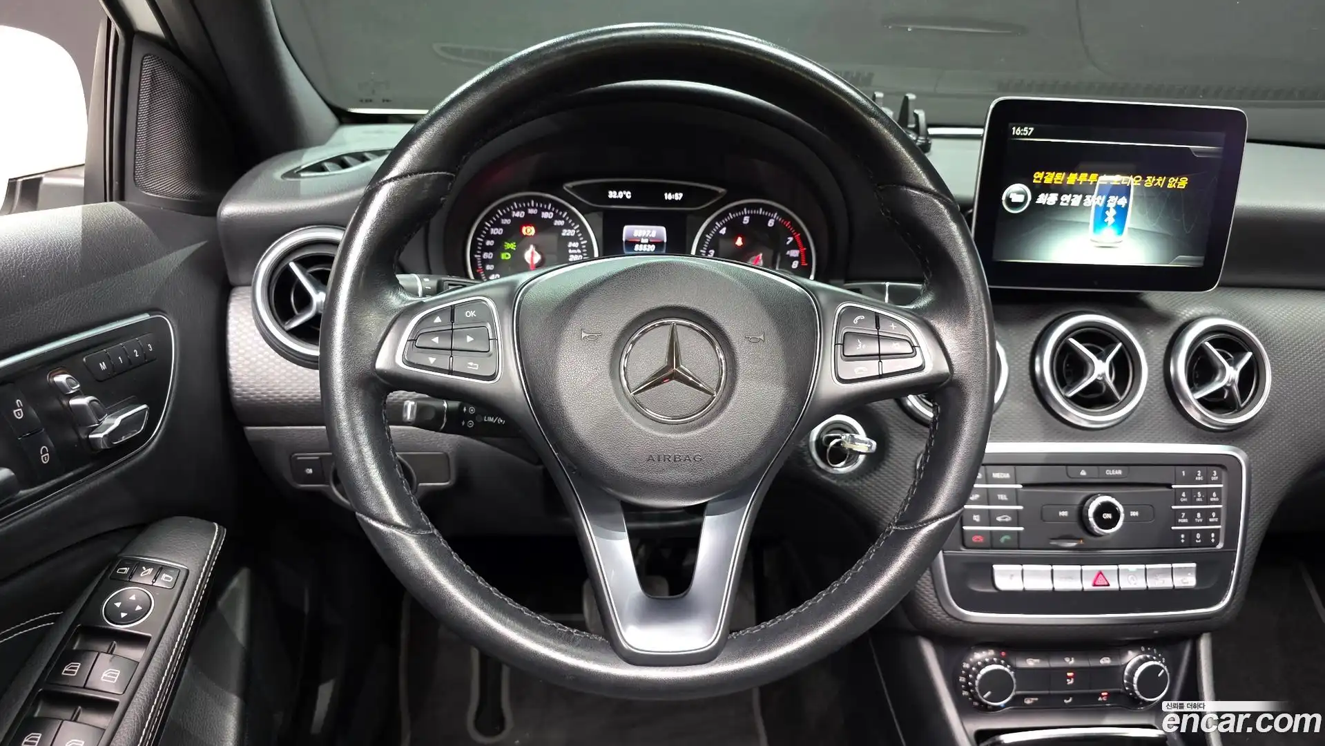 A-Class Mercedes-Benz 2017.11-OPTION-016