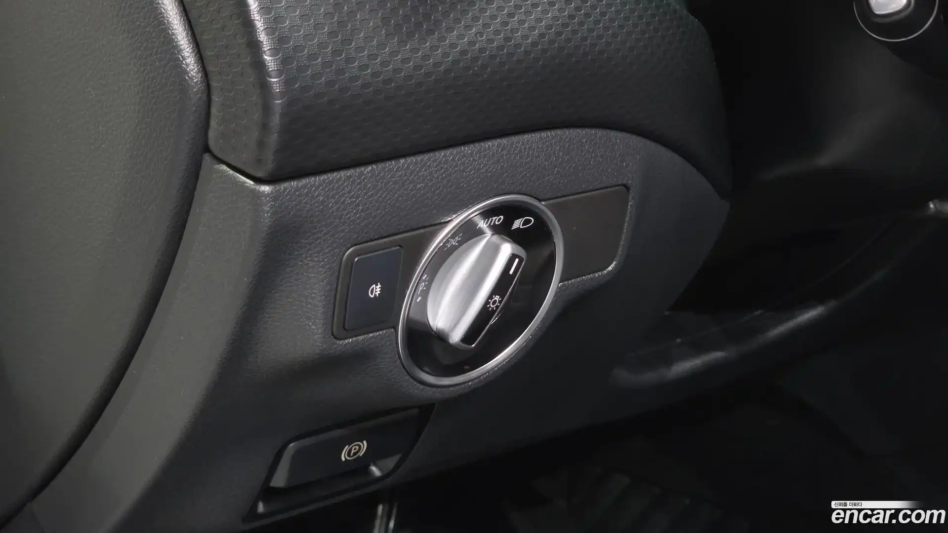 A-Class Mercedes-Benz 2017.11-OPTION-019