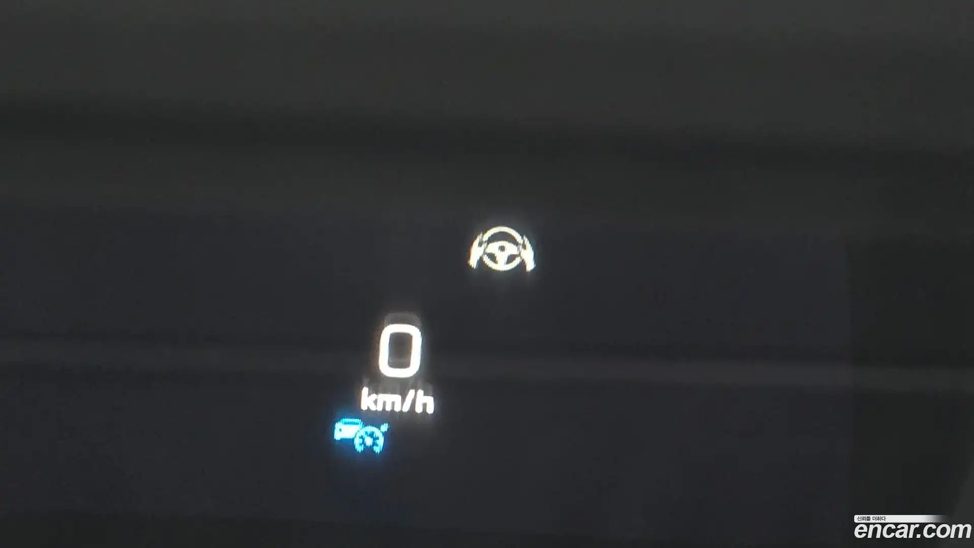 GLC-Class Mercedes-Benz 2021.7-OPTION-021
