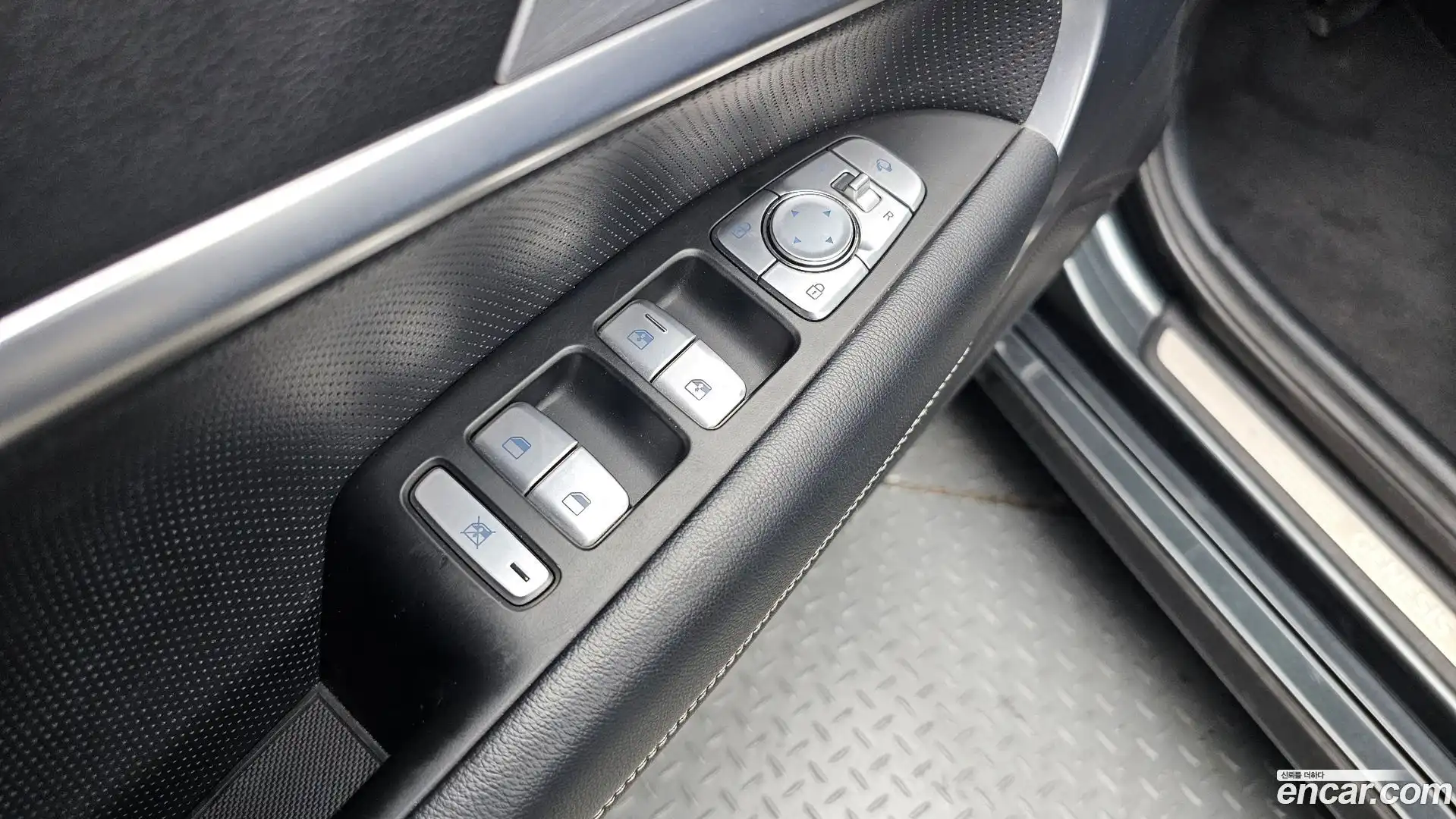 G70 Genesis 2018.7-OPTION-047