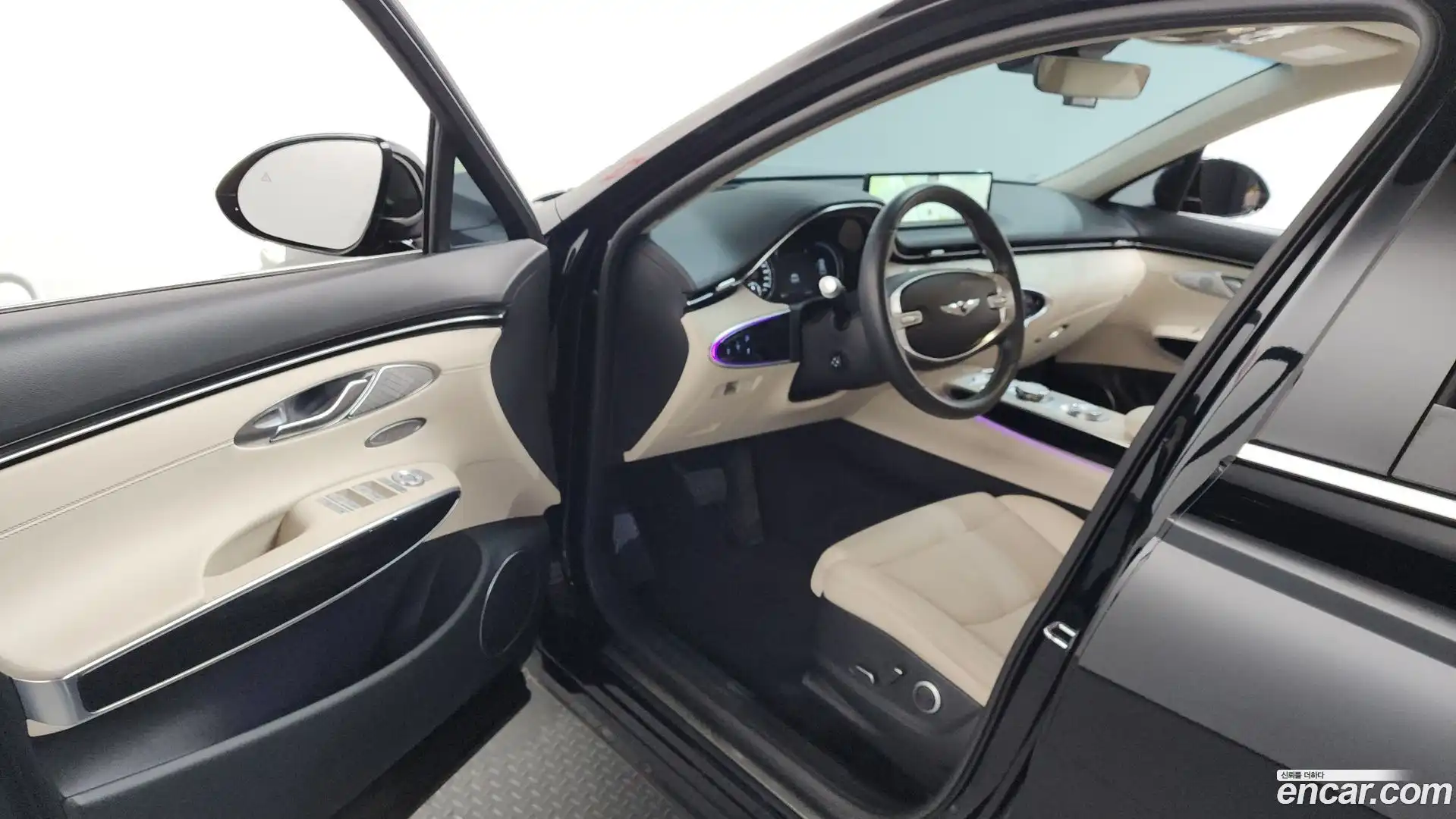 GV70 Genesis 2022.0-INNER-010