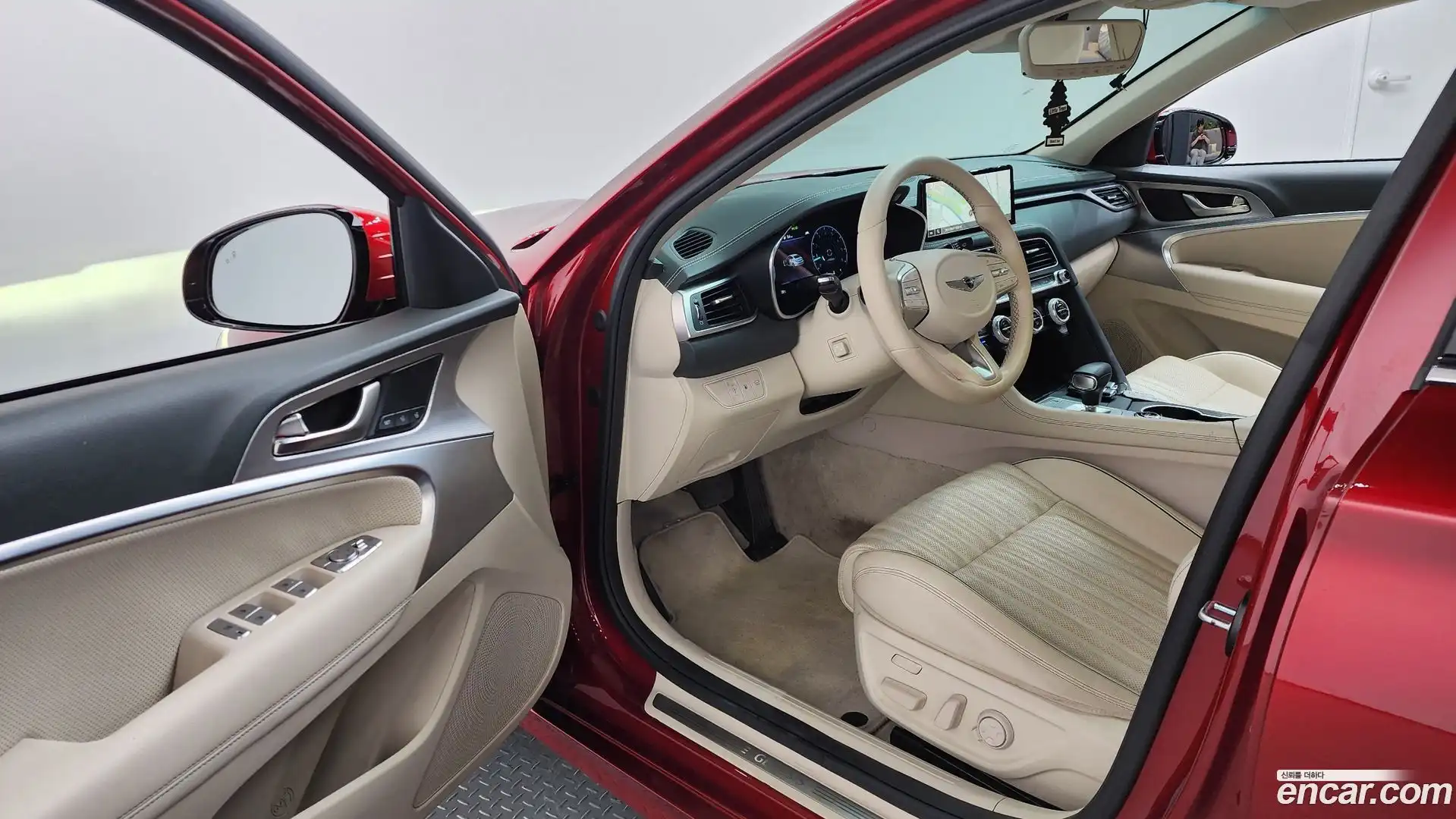 G70 Genesis 2021.0-INNER-010