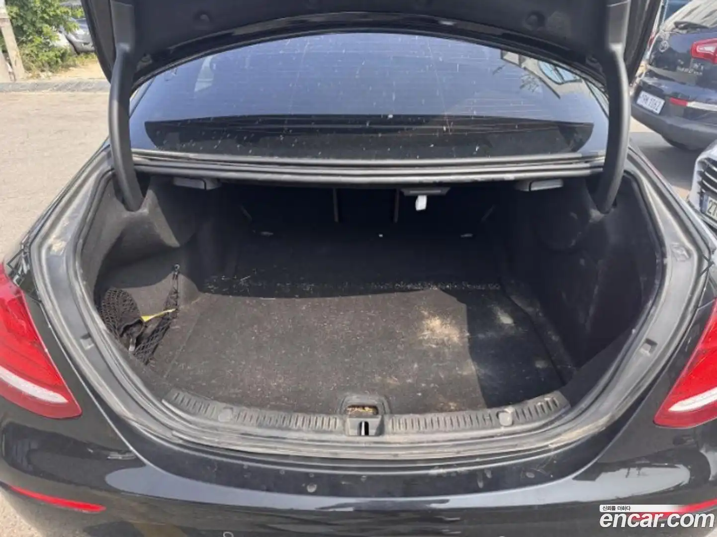 E-Class Mercedes-Benz 2019.10-OUTER-004