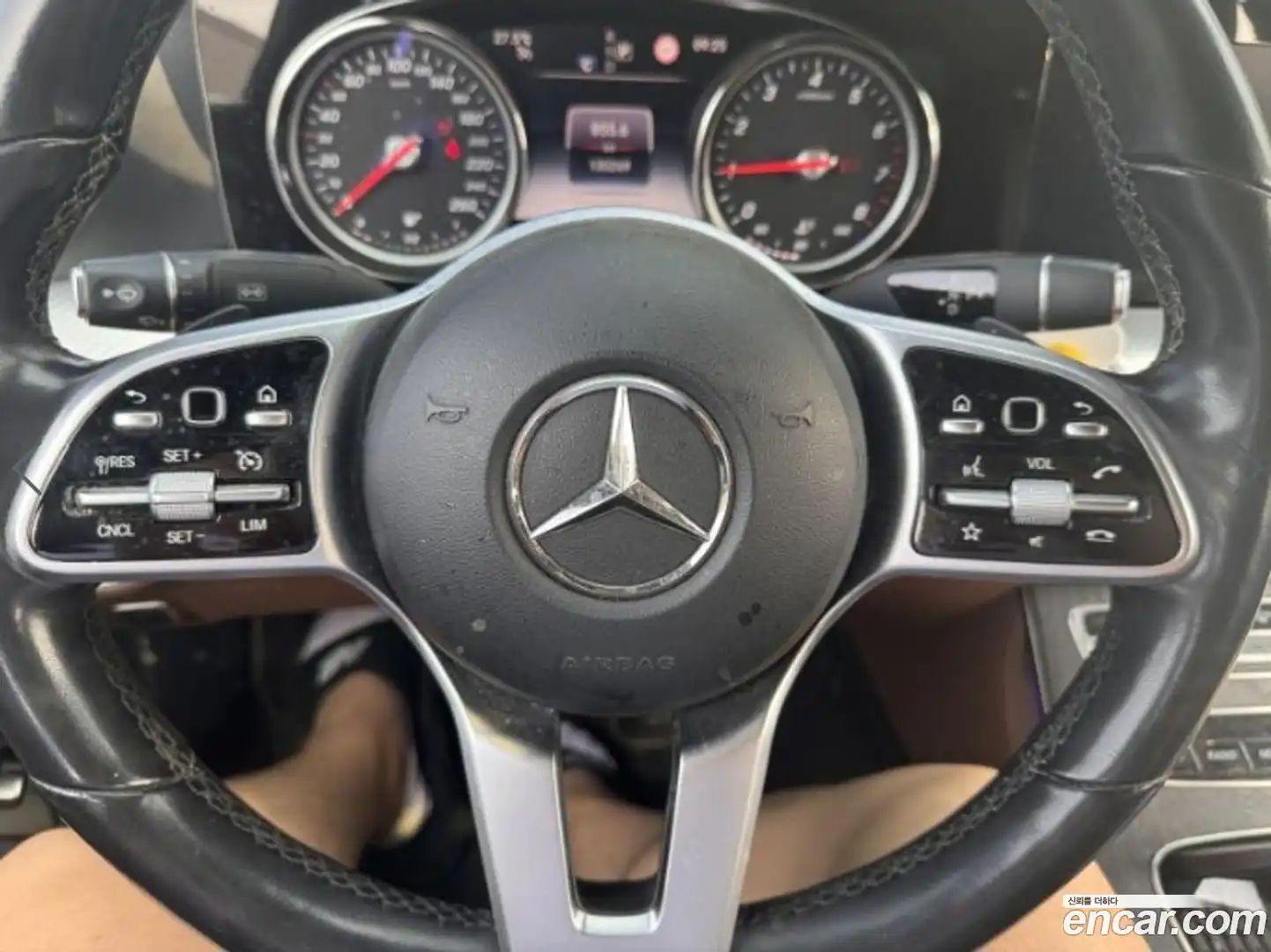E-Class Mercedes-Benz 2019.10-INNER-009