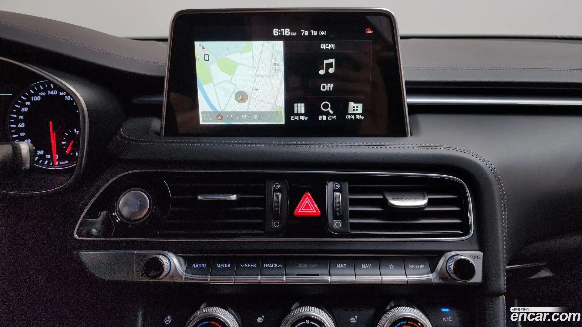 G70 Genesis 2018.0-OPTION-016