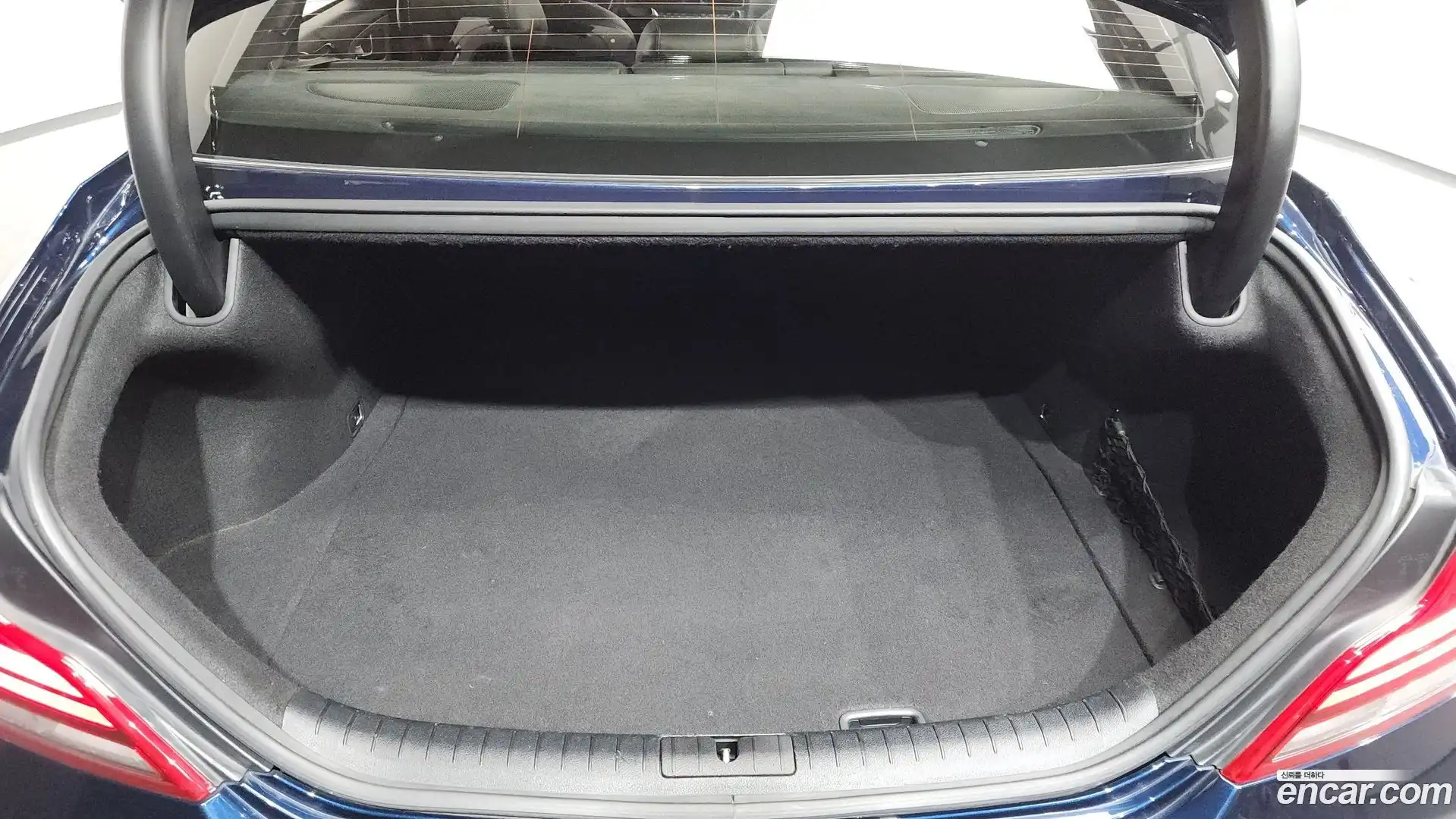 G70 Genesis 2018.0-OPTION-022