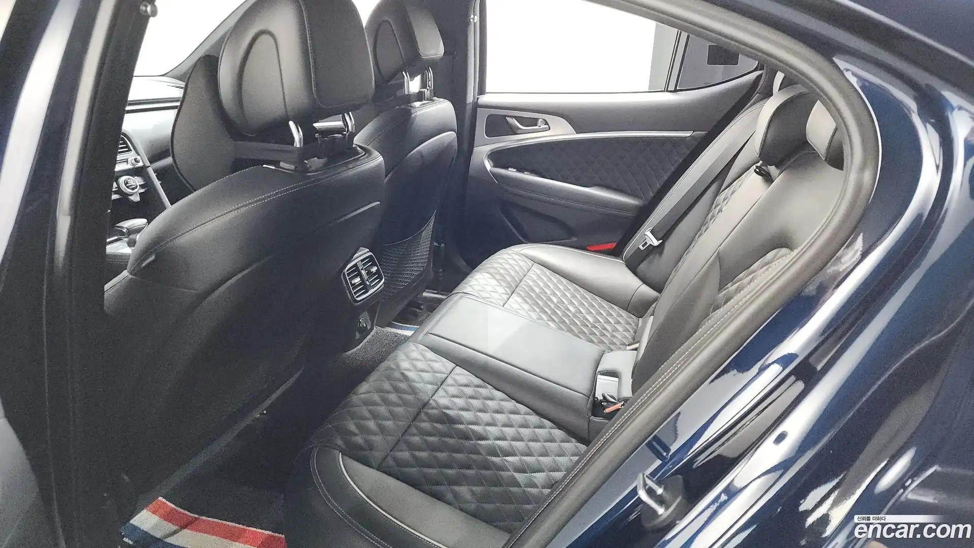 G70 Genesis 2018.0-OPTION-023