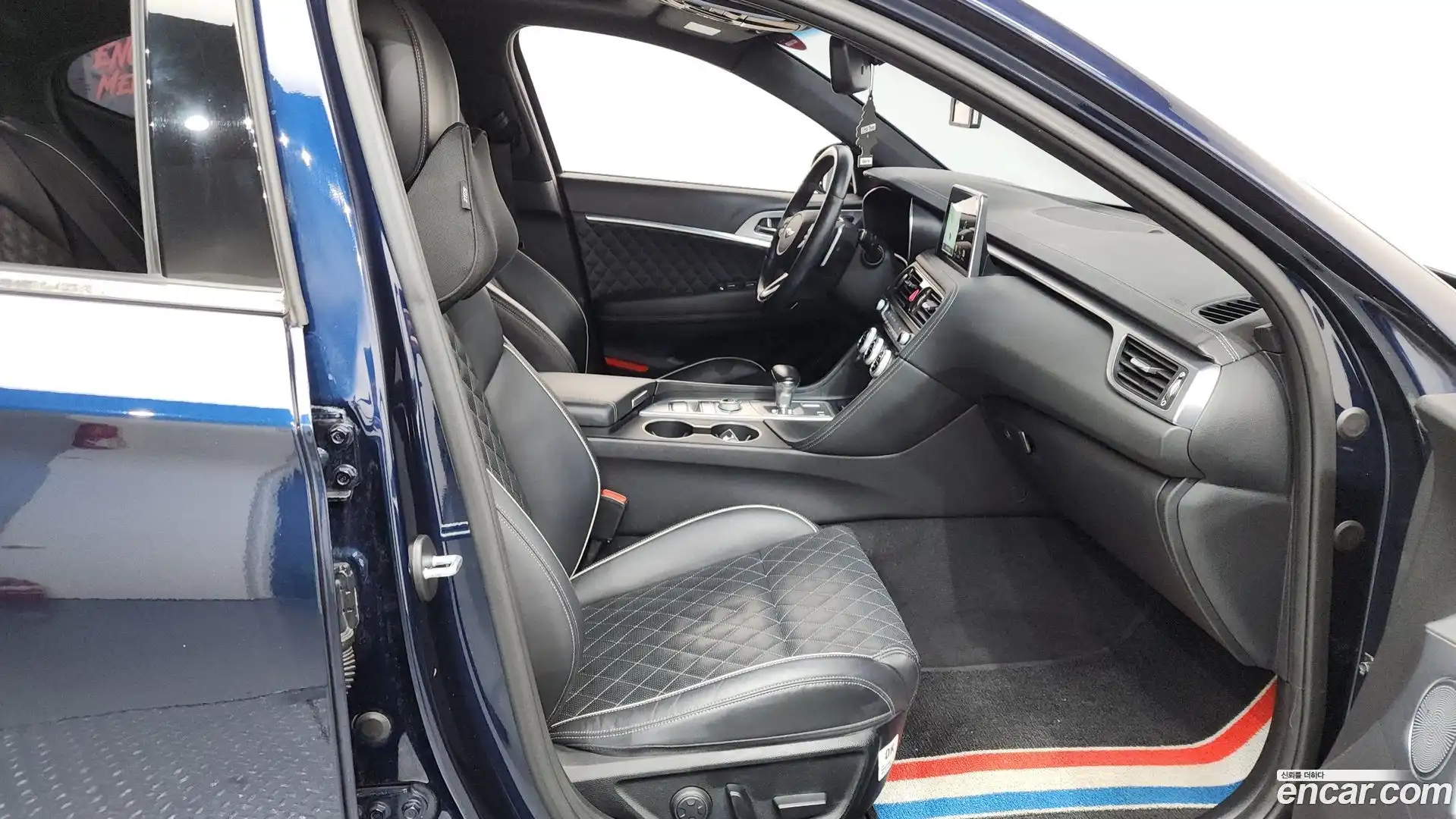 G70 Genesis 2018.0-INNER-036