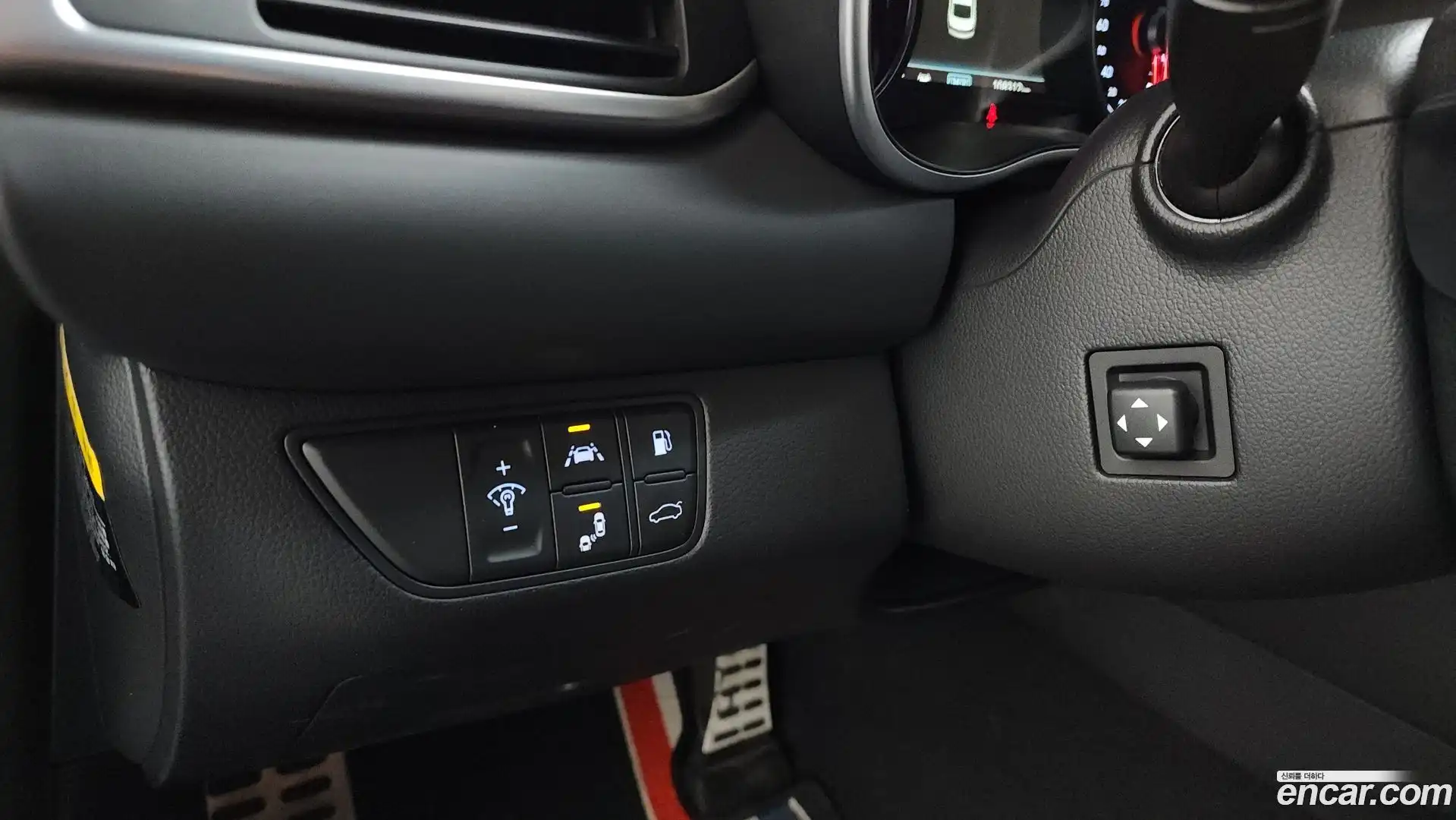 G70 Genesis 2018.0-OPTION-041