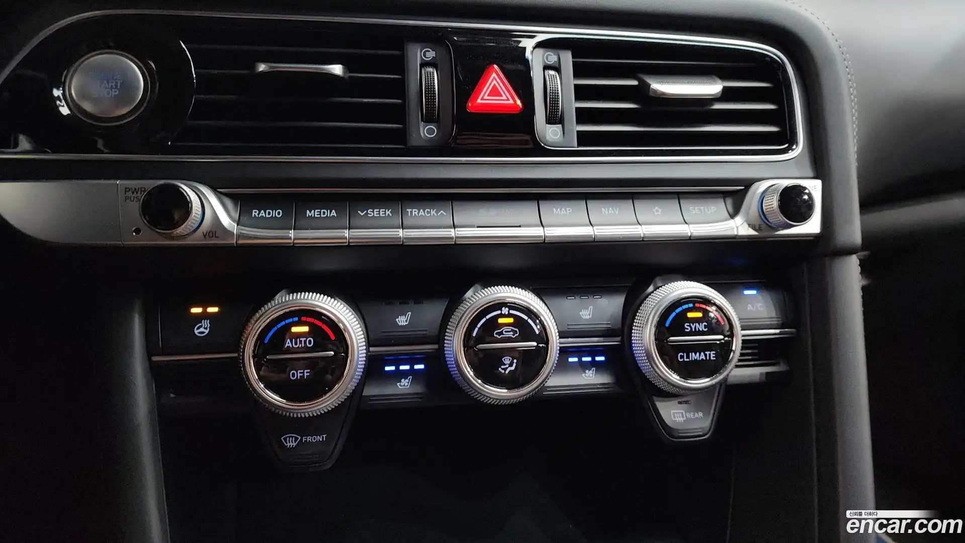 G70 Genesis 2018.0-OPTION-045