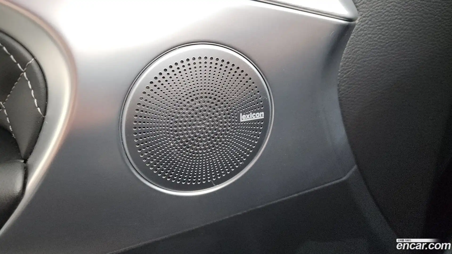 G70 Genesis 2018.0-OPTION-048