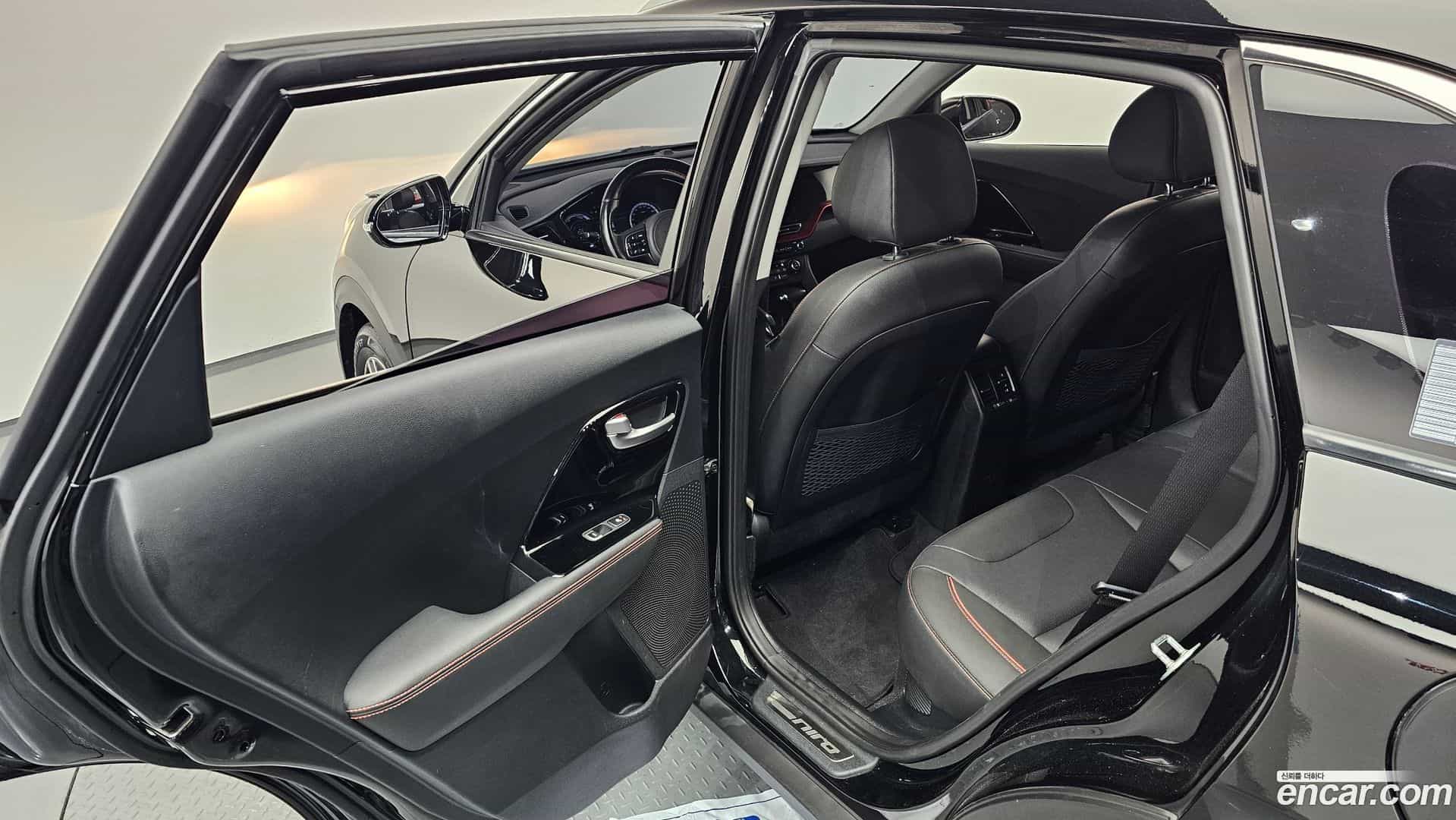 Niro Kia 2021.0-OPTION-016