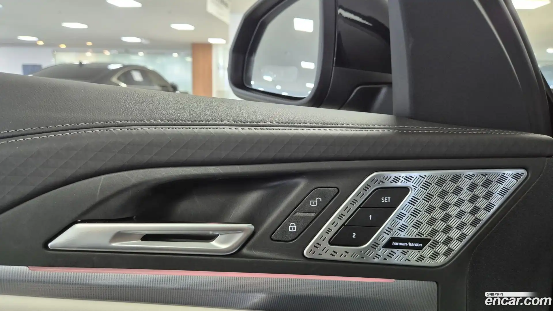 X2 (F39) BMW 2025.6-OPTION-022