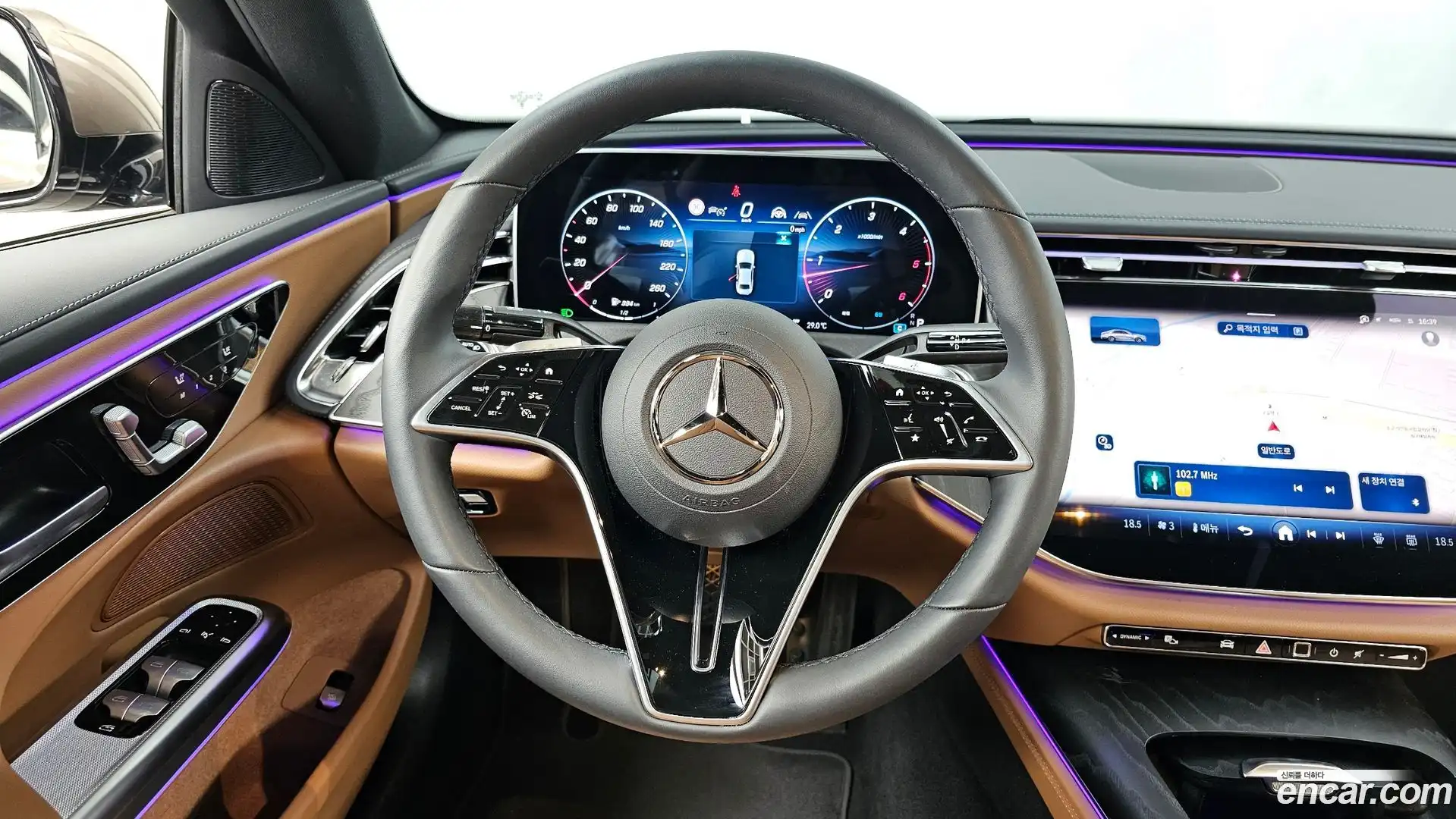 E-Class Mercedes-Benz 2025.8-OPTION-017