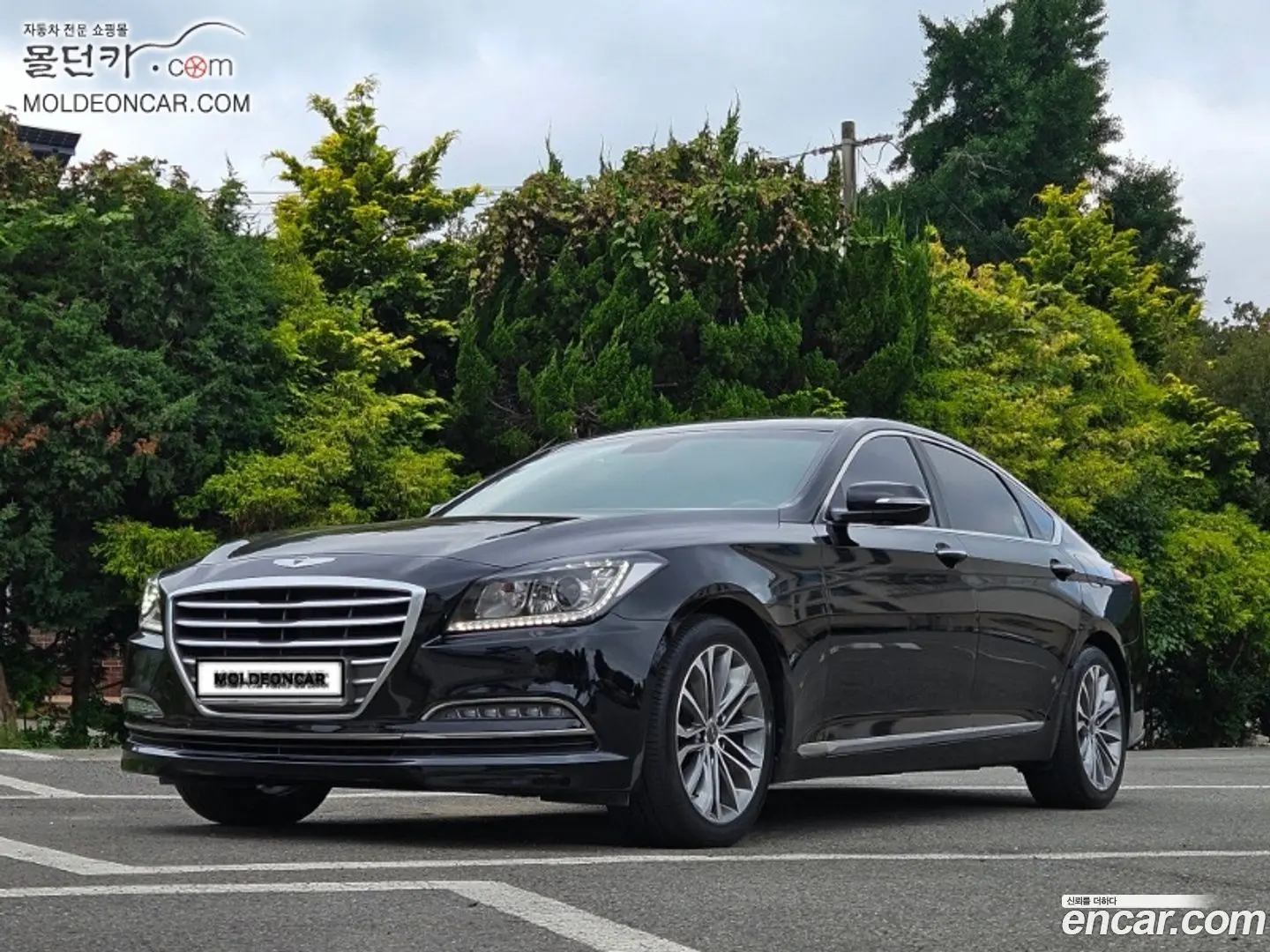 Main__Slider__Photo:Genesis Hyundai 2014.2-0