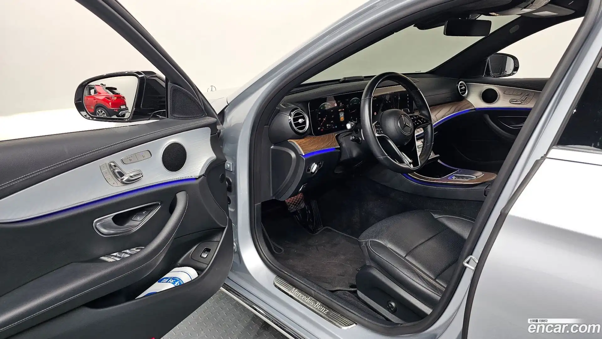 E-Class Mercedes-Benz 2021.8-INNER-010
