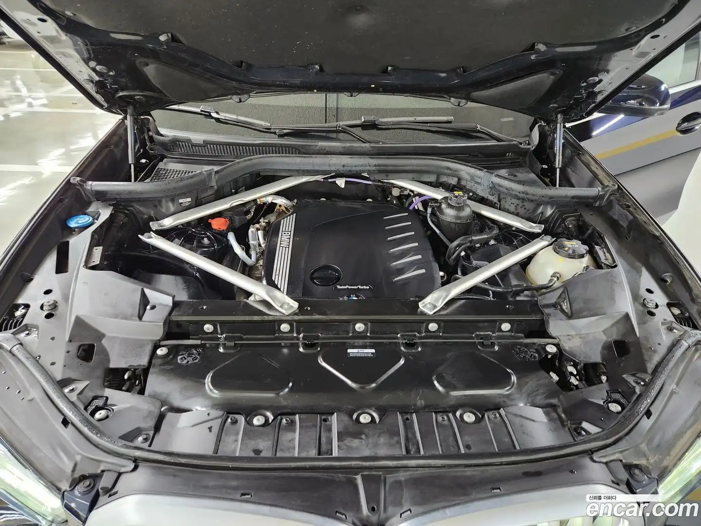 X6 BMW 2022.5-OUTER-006