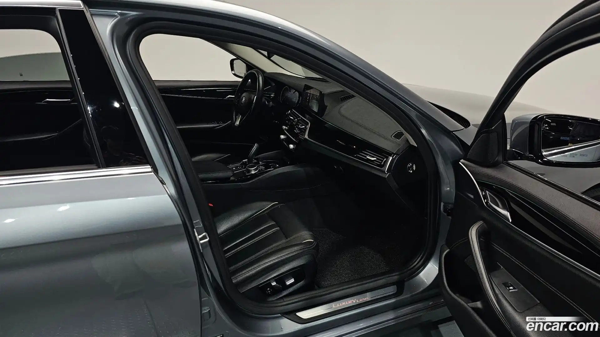 5-Series BMW 2018.11-INNER-036