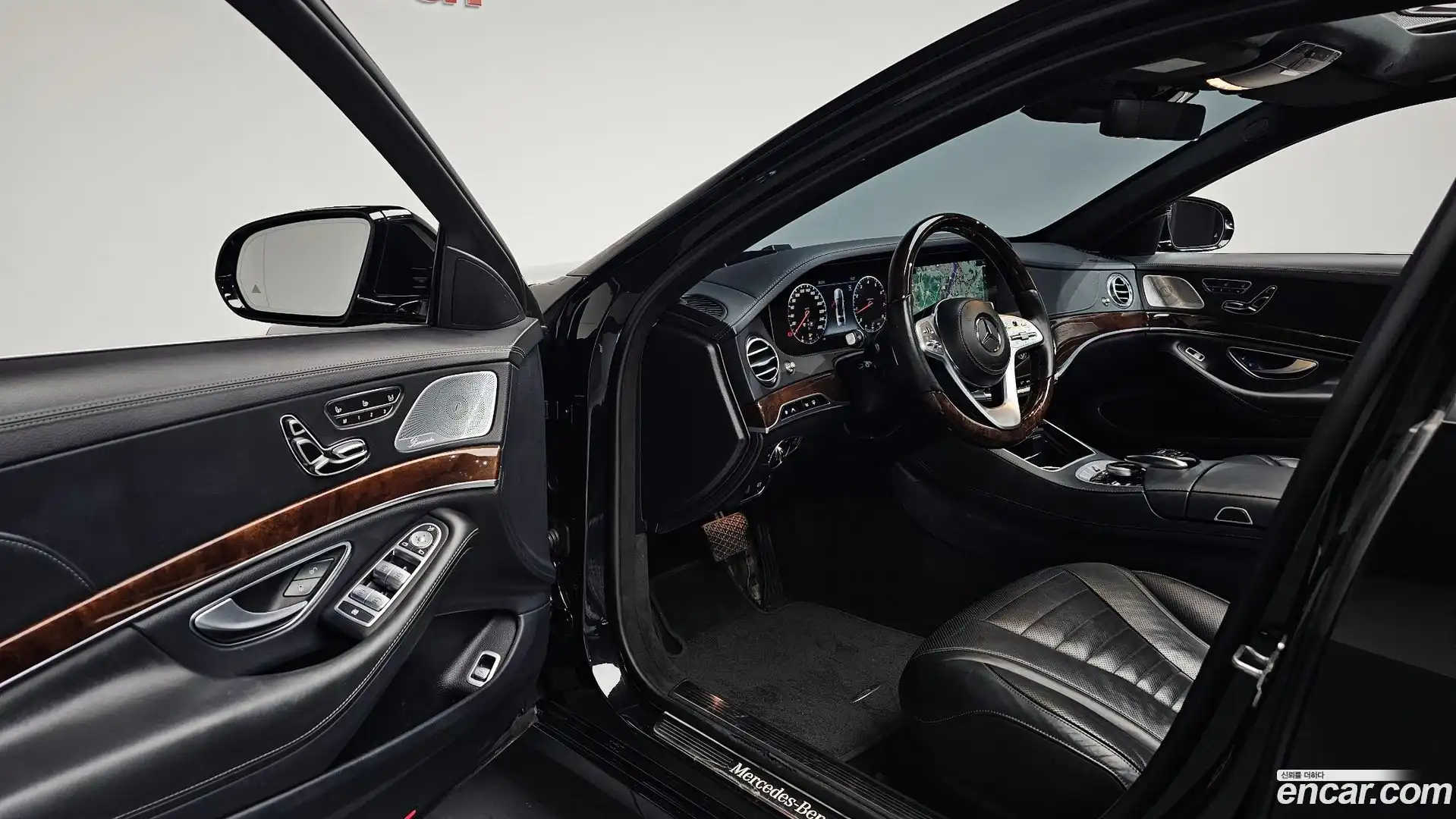 S-Class Mercedes-Benz 2018.7-OPTION-015