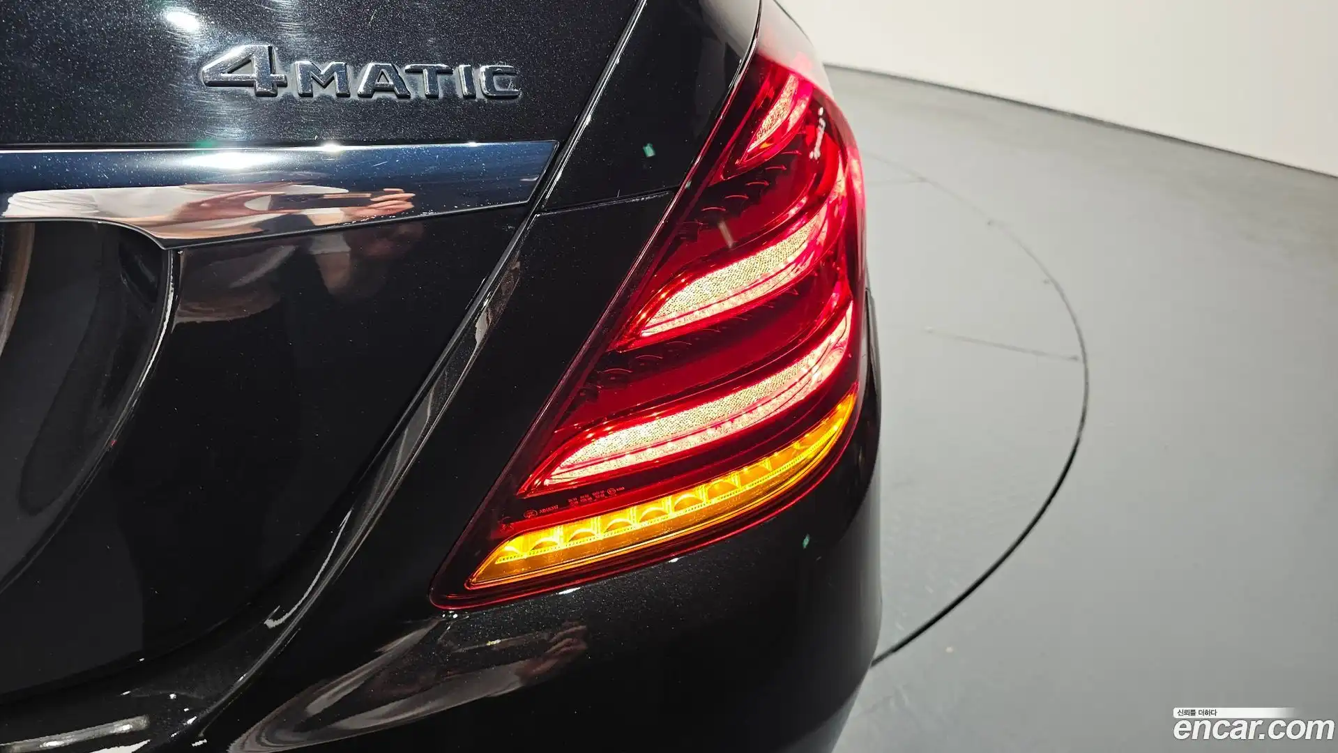 S-Class Mercedes-Benz 2018.7-OUTER-033