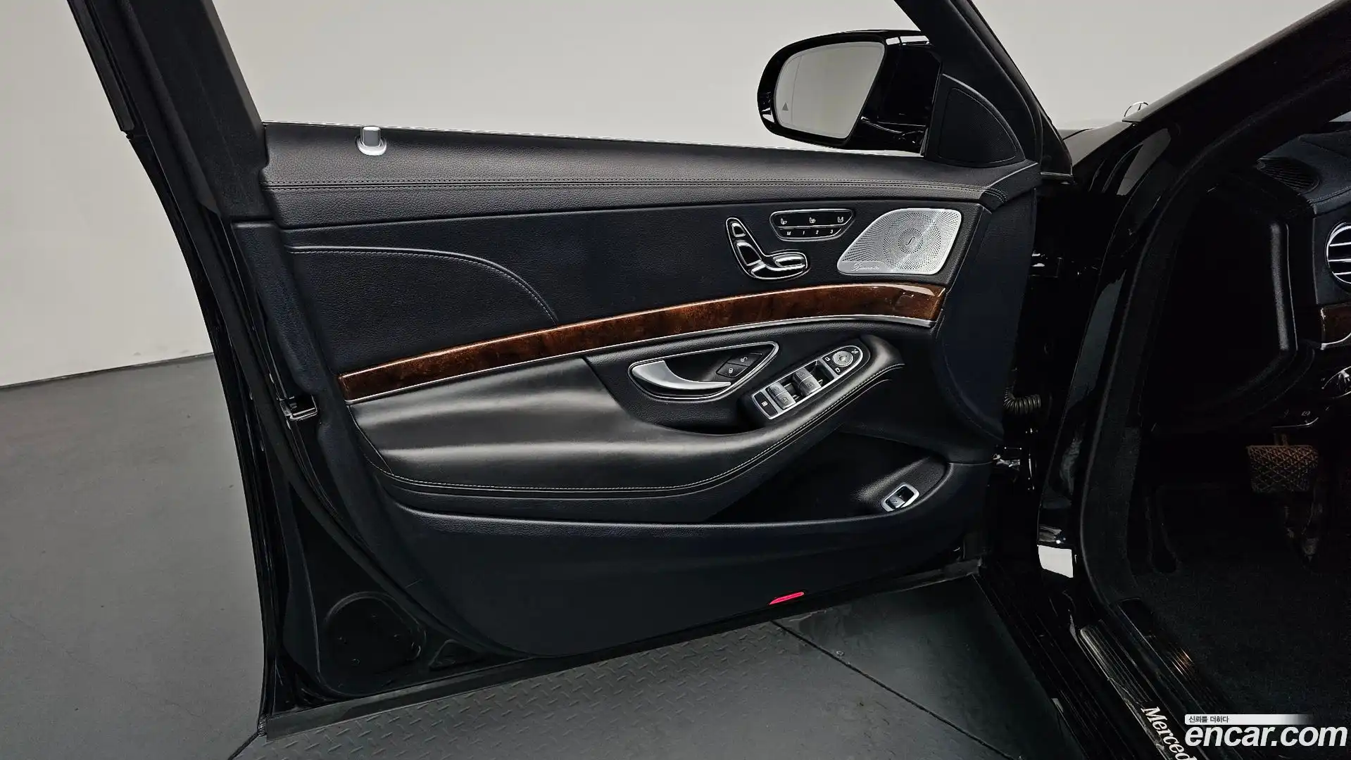 S-Class Mercedes-Benz 2018.7-INNER-034