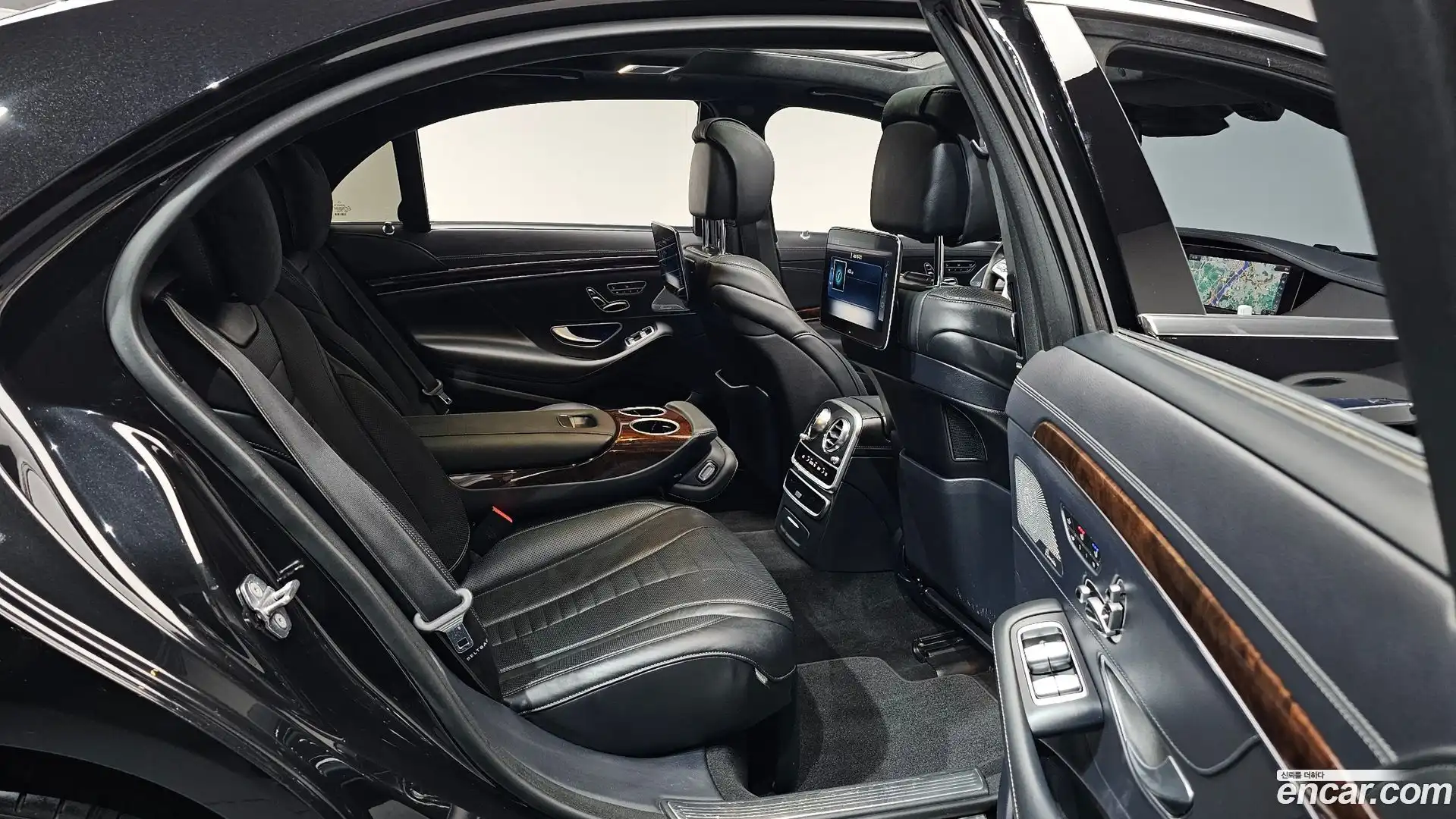 S-Class Mercedes-Benz 2018.7-INNER-036