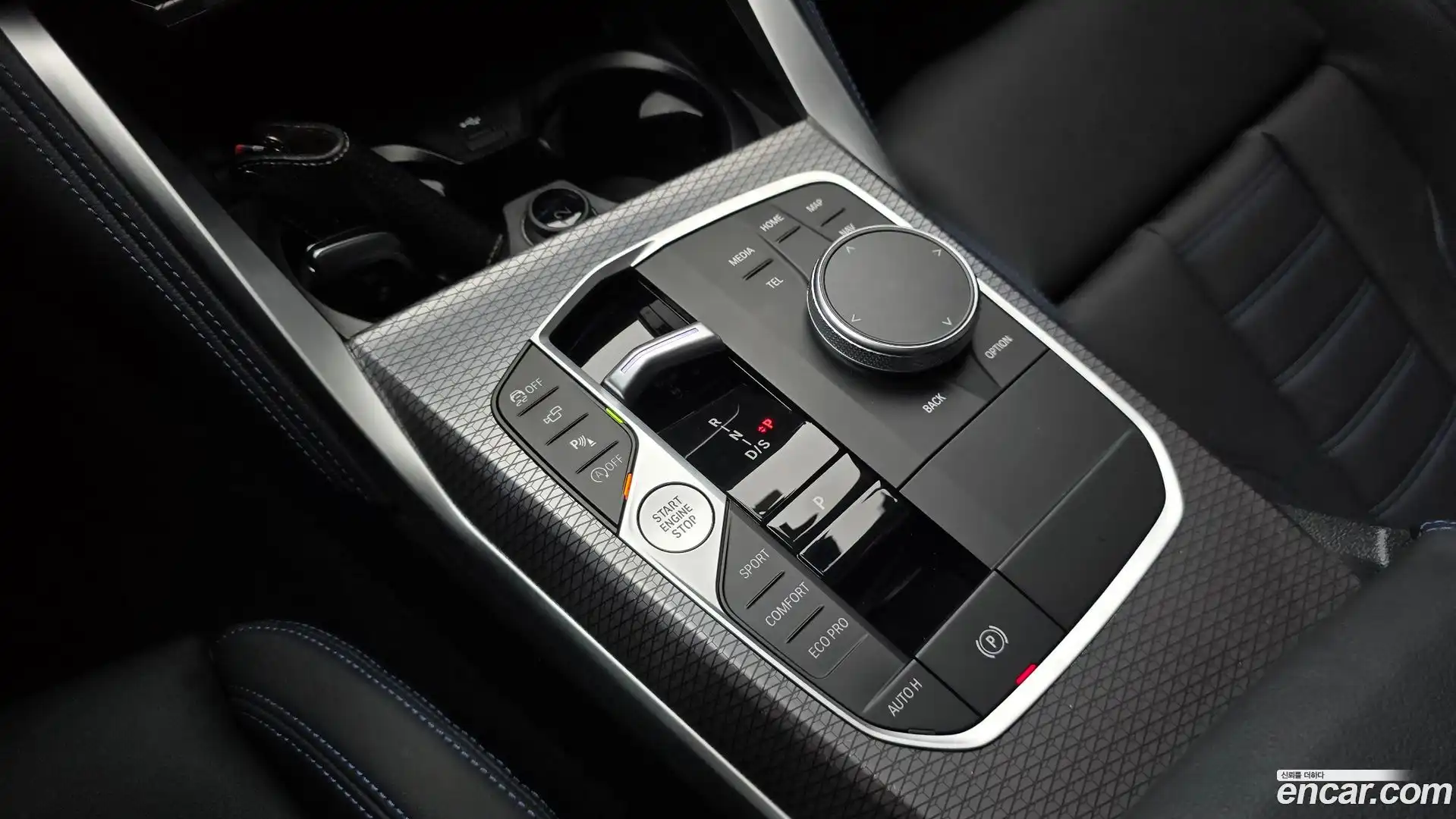 2-Series BMW 2024.3-INNER-009