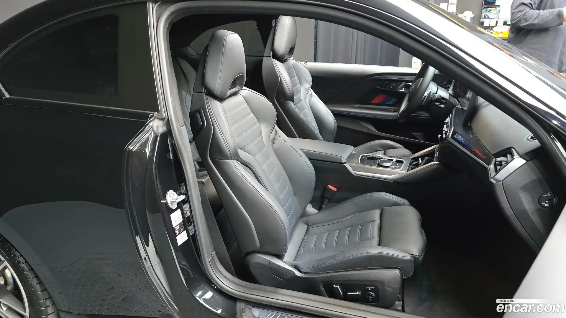 2-Series BMW 2024.3-INNER-036
