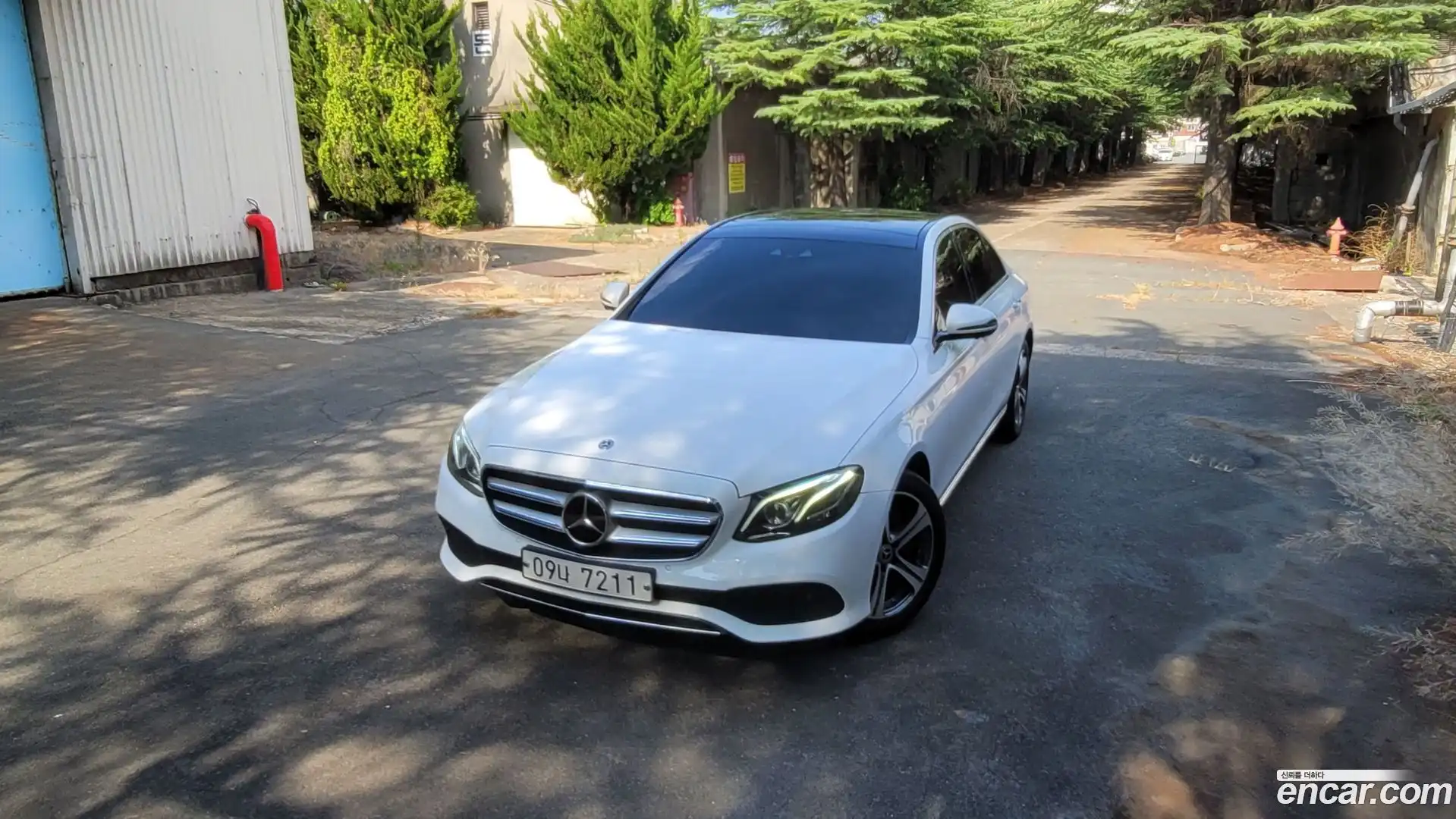 E-Class Mercedes-Benz 2017.4-OUTER-005