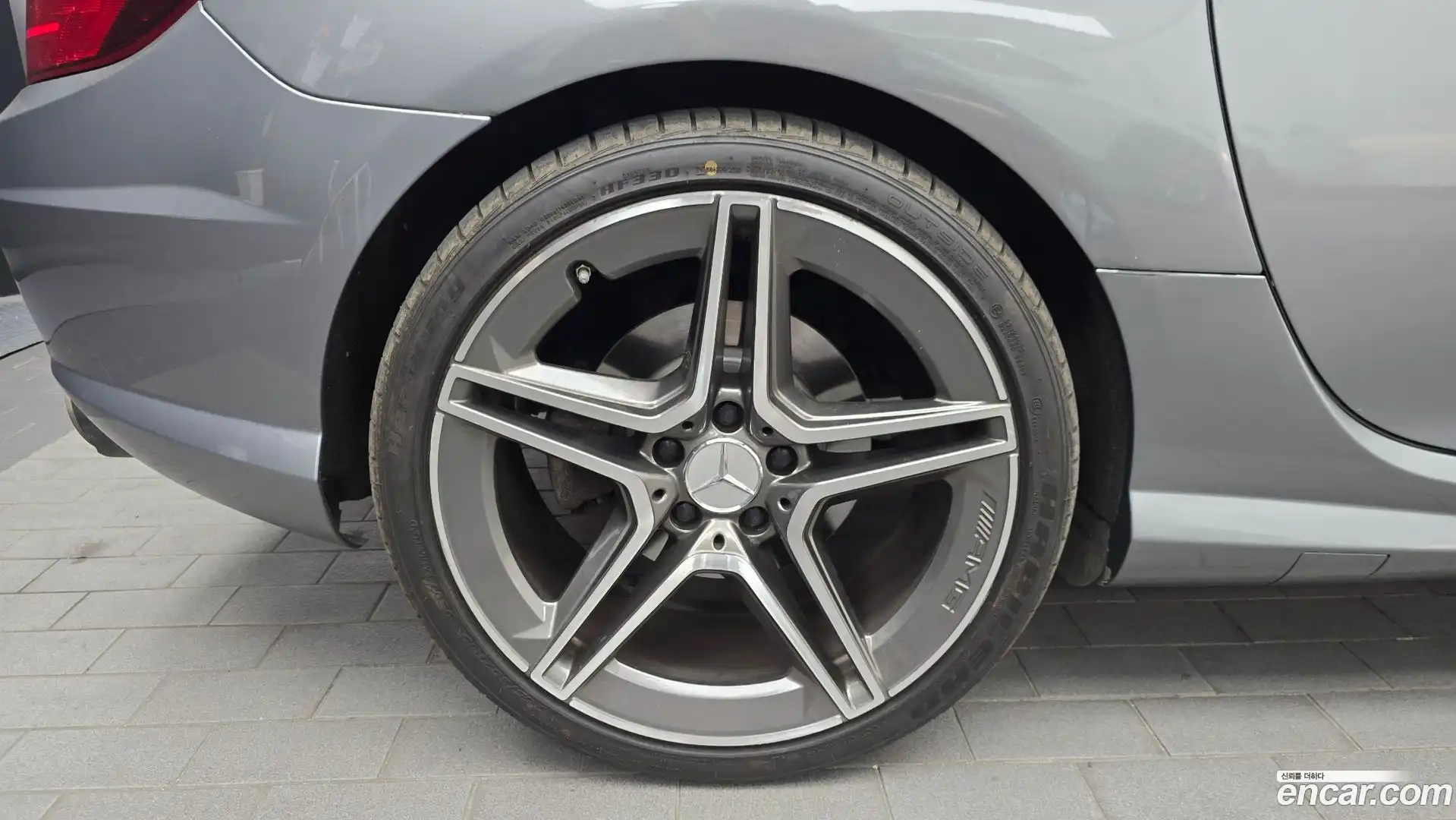 SLK-Class Mercedes-Benz 2012.7-OUTER-005