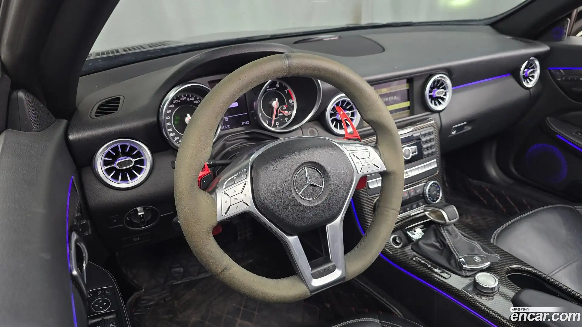 SLK-Class Mercedes-Benz 2012.7-OPTION-017