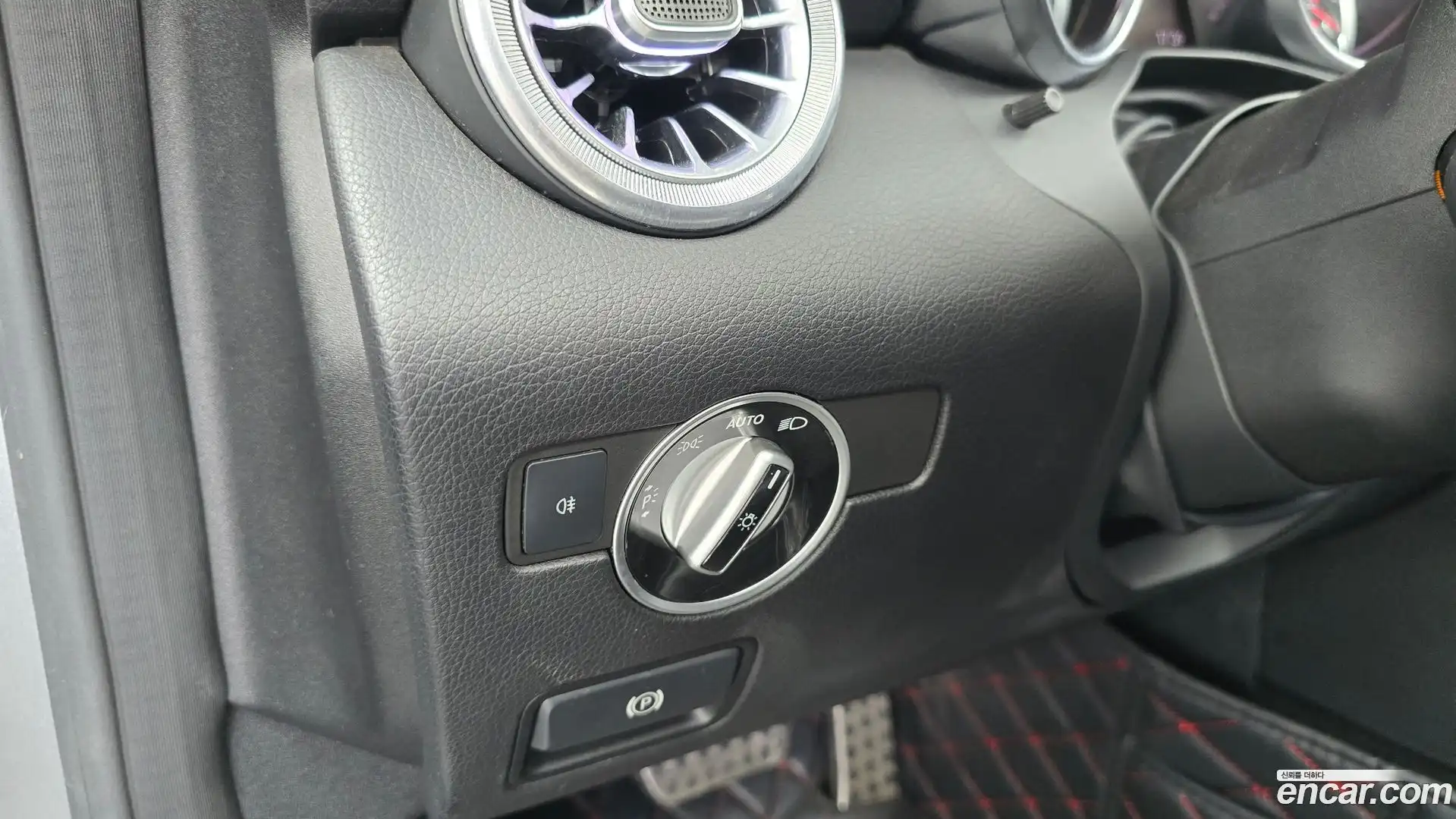 SLK-Class Mercedes-Benz 2012.7-OPTION-021