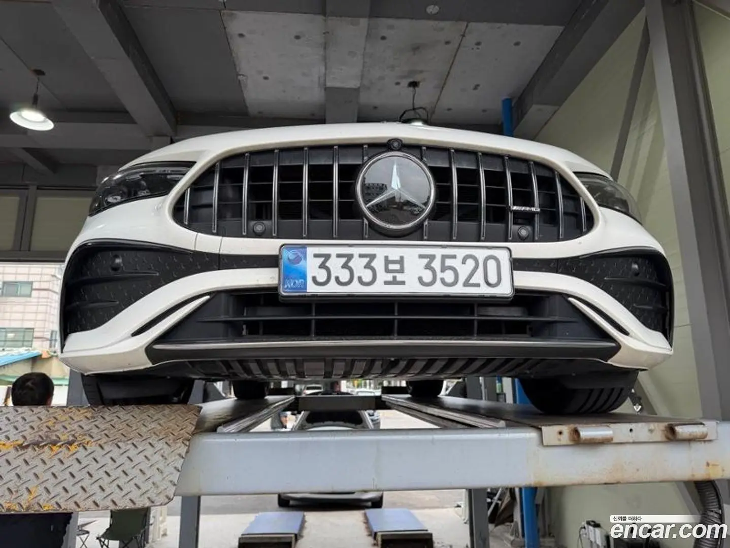 Main__Slider__Photo:CLE-Class Mercedes-Benz 2024.10-0