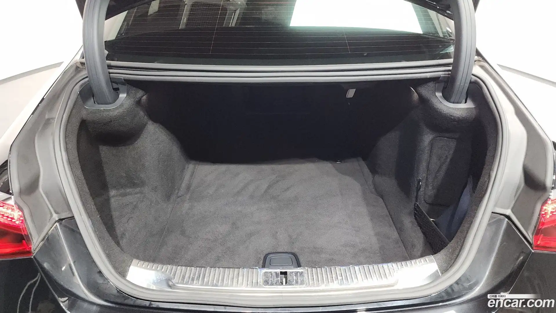 S-Class Mercedes-Benz 2021.4-OPTION-040
